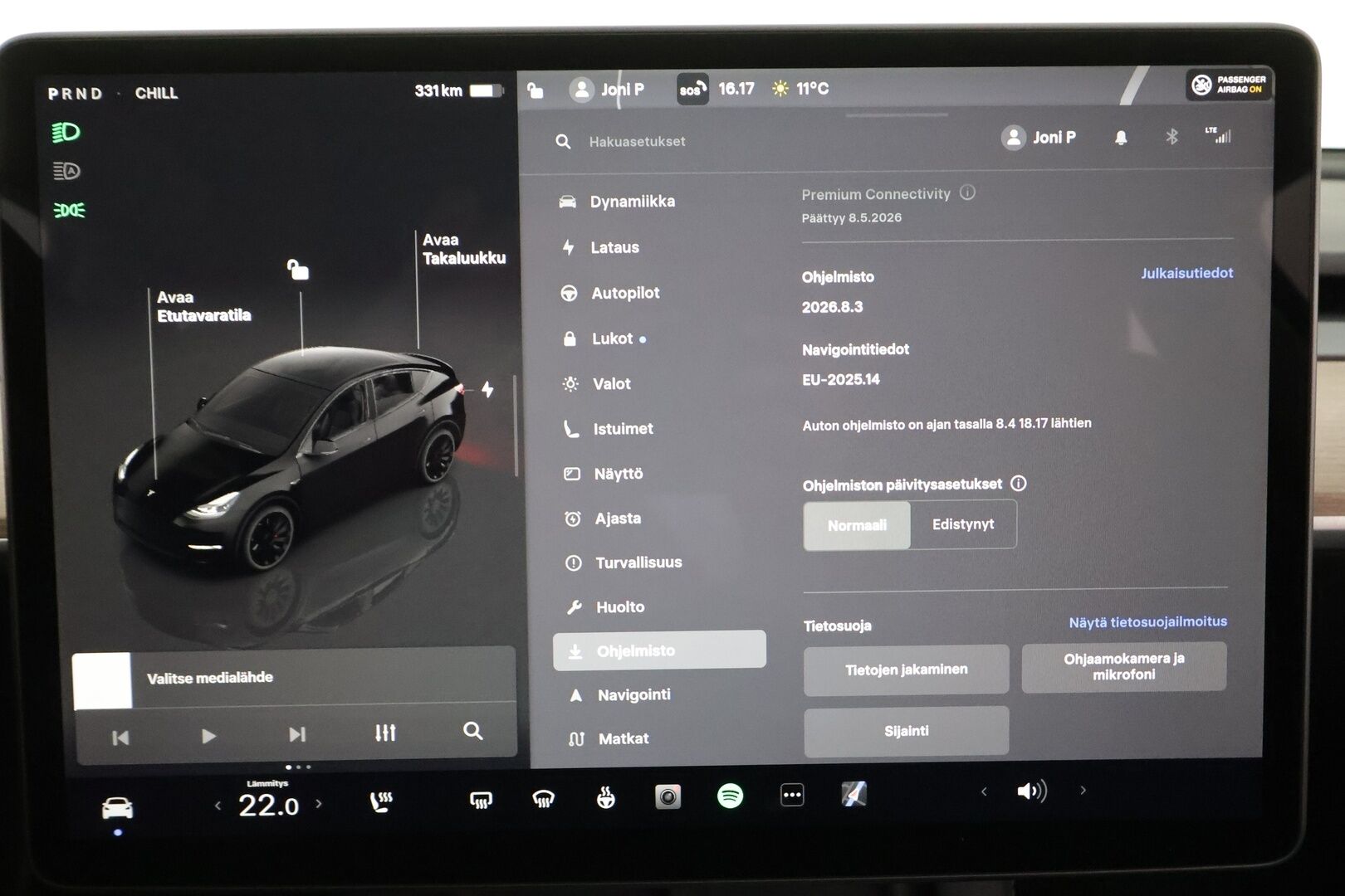 Tesla Model Y 2024 Performance * Koukku / ILP / ACC / Lasikatto / Premium Audio / P.Kamera / Matrix-LED / Muistipenkki / Kaistavahti * - 1-om Suomi-auto / 2x Latauskaapelit / Kahdet renkaat aluvanteilla - HULLUT AVAJAISHULINAT KORKOTARJOUS 3,29 %