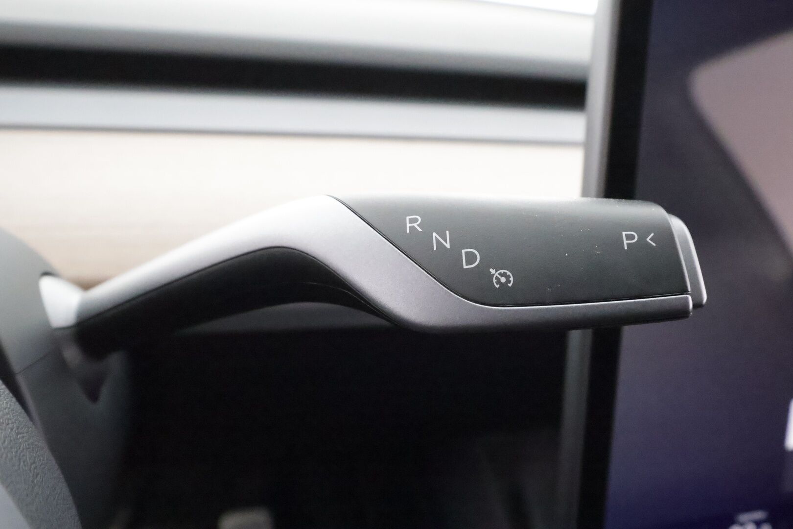 Tesla Model Y 2024 Performance * Koukku / ILP / ACC / Lasikatto / Premium Audio / P.Kamera / Matrix-LED / Muistipenkki / Kaistavahti * - 1-om Suomi-auto / 2x Latauskaapelit / Kahdet renkaat aluvanteilla - HULLUT AVAJAISHULINAT KORKOTARJOUS 3,29 %