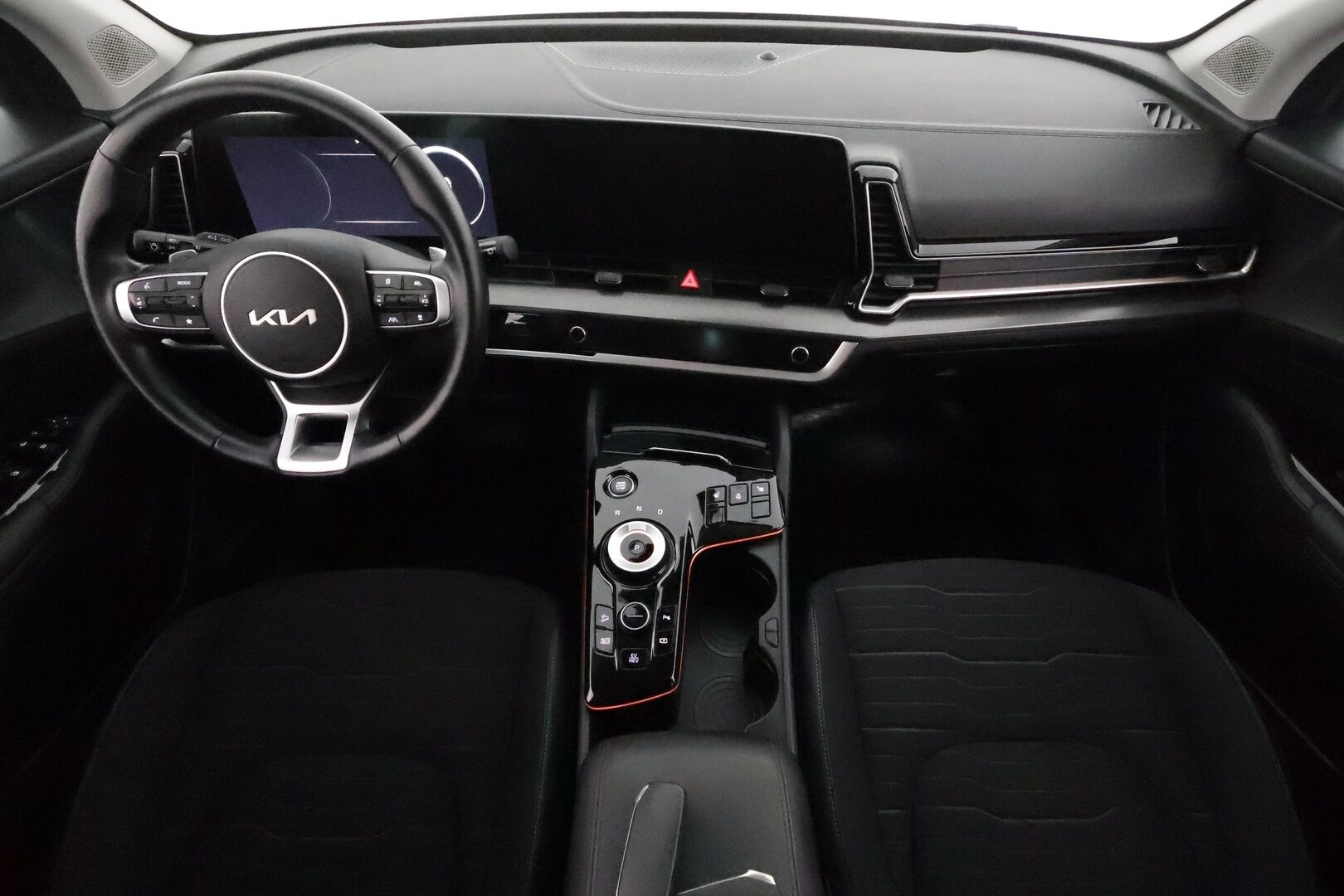 Kia Sportage 2022 1,6 T-GDI AWD Plug-in Hybrid Business Premium AT **360.kamera / Adapt.vakkari / Sähköpenkit / Digimittaristo / KeylessGo** - 3,99 % KORKOTARJOUS TÄHÄN AUTOON - Akku kuntotarkastettu!