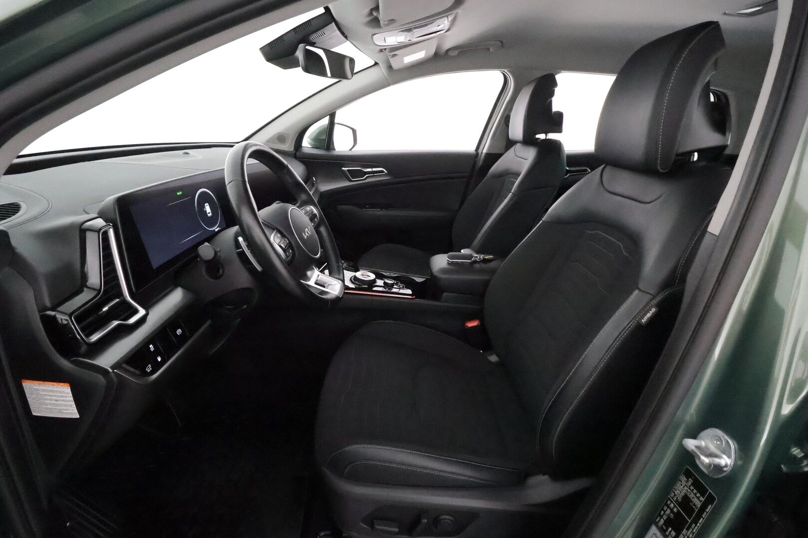 Kia Sportage 2022 1,6 T-GDI AWD Plug-in Hybrid Business Premium AT **360.kamera / Adapt.vakkari / Sähköpenkit / Digimittaristo / KeylessGo** - 3,99 % KORKOTARJOUS TÄHÄN AUTOON - Akku kuntotarkastettu!