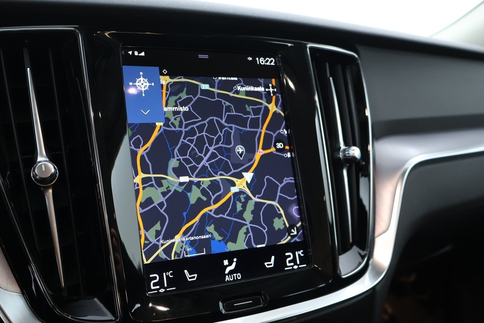 Volvo V60 2021 T6 TwE AWD Recharge Inscription Expression aut. *Jakopää Tehty / ACC / Webasto / KeylessGo / BLIS / FULL-LED / Koukku / Carplay* - Upea Volvo tuoreella jakopäällä kaksin huippurenkain!