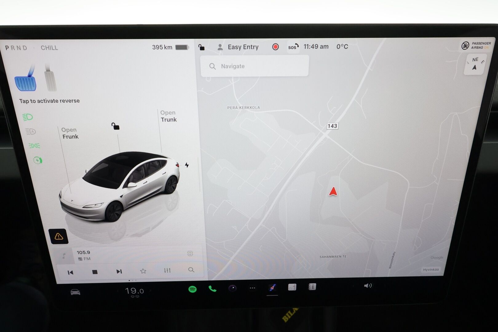 Tesla Model 3 2024 RWD Highland * Koukku / Lasikatto / ILP / Facelift / Viihdenäyttö / Matrix LED / P.kamera / Ilmastoidut nahat * - 1.Om Suomi-auto / Kahdet renkaat aluvanteilla 