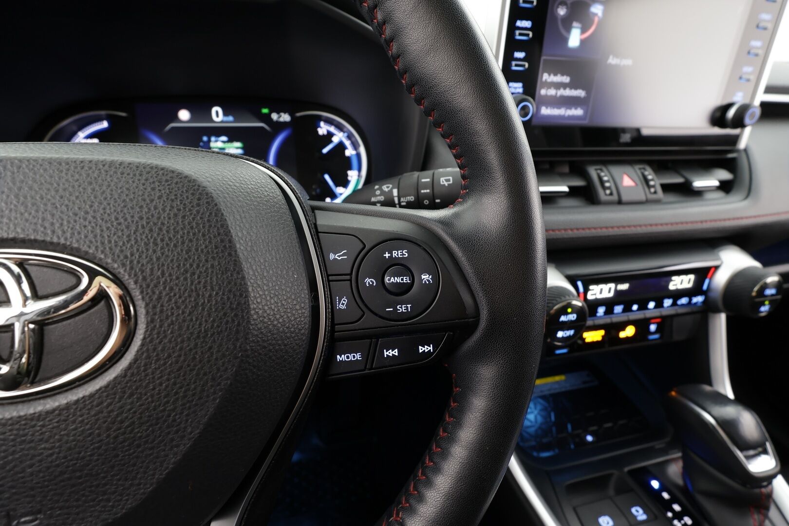 Toyota RAV4 Plug-in 2021 Hybrid 2,5 AWD-i Premium Business * ACC / HUD / 360° / Muistipenkki / Ilmastoidut nahat / JBL / Panorama / Koukku / LED * - Kahdet renkaat aluvanteilla / Merkkihuollettu / Huippuvarusteet - HULLU BLACKWEEK KORKOTARJOUS 2,49%