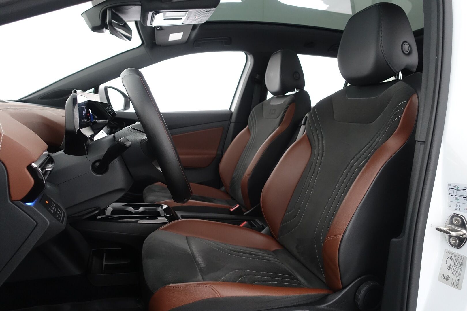 Volkswagen ID.4 2021 Pro Performance 150 kW, akku 77 kWh - TULOSSA HUUTOKAUPAT.COM