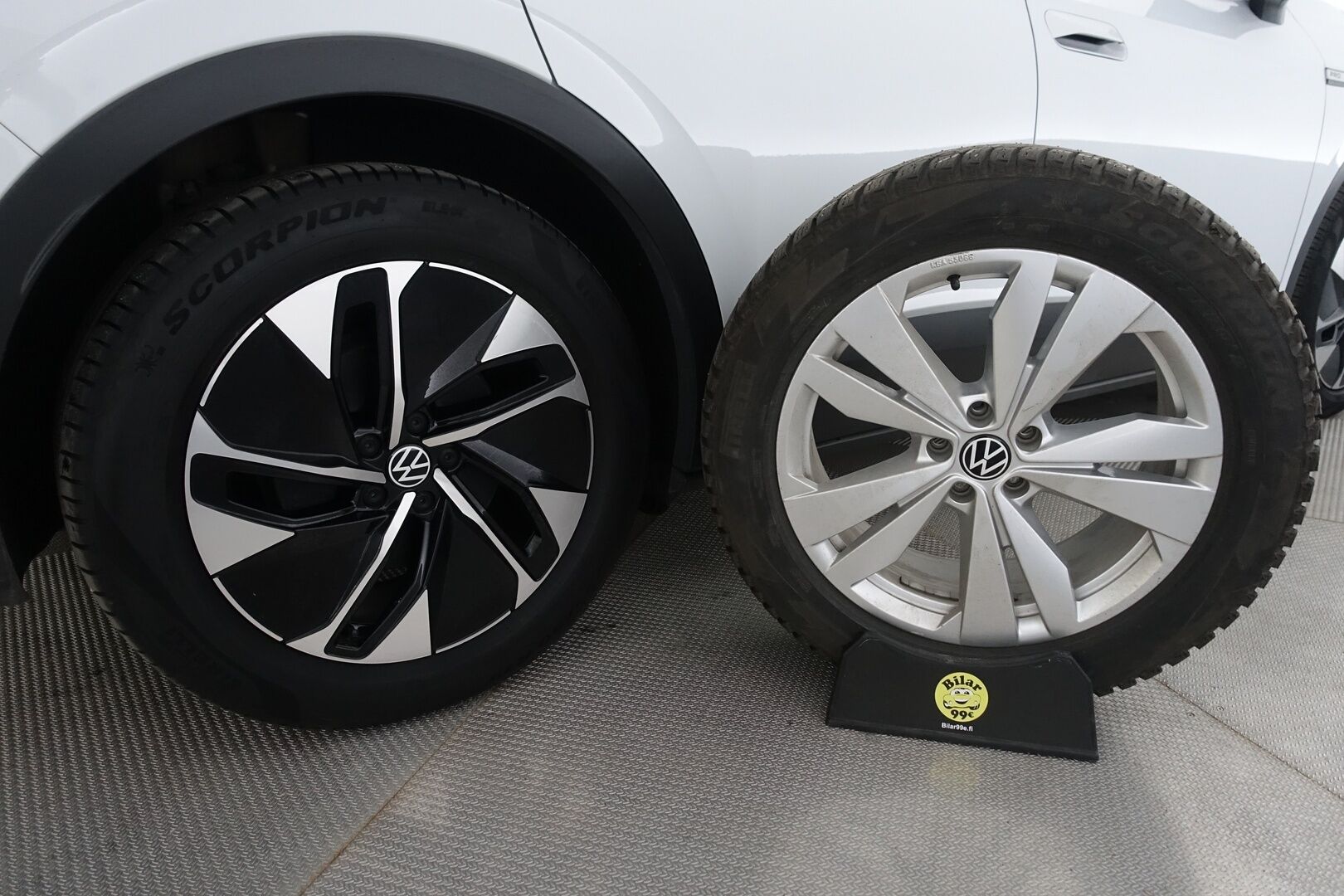 Volkswagen ID.4 2021 Pro Performance 150 kW, akku 77 kWh - TULOSSA HUUTOKAUPAT.COM