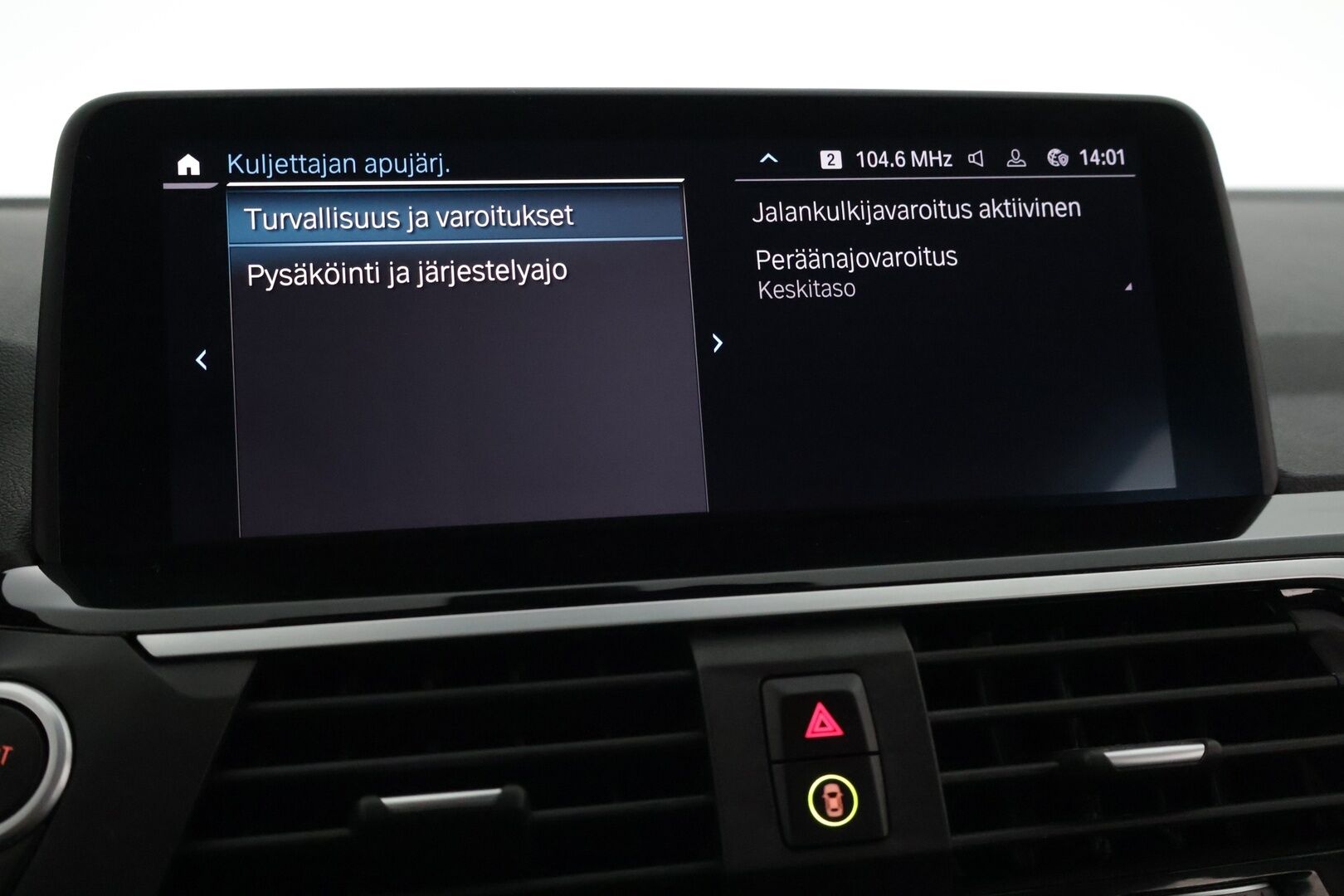 BMW X3 2021 G01 xDrive 30e xLine - 3,99 % KORKOTARJOUS TÄHÄN AUTOON - Digimittaristo / Sporttipenkit / Puolinahkasisusta