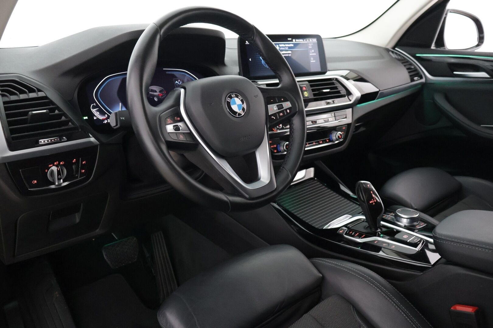 BMW X3 2021 G01 xDrive 30e xLine - 3,99 % KORKOTARJOUS TÄHÄN AUTOON - Digimittaristo / Sporttipenkit / Puolinahkasisusta