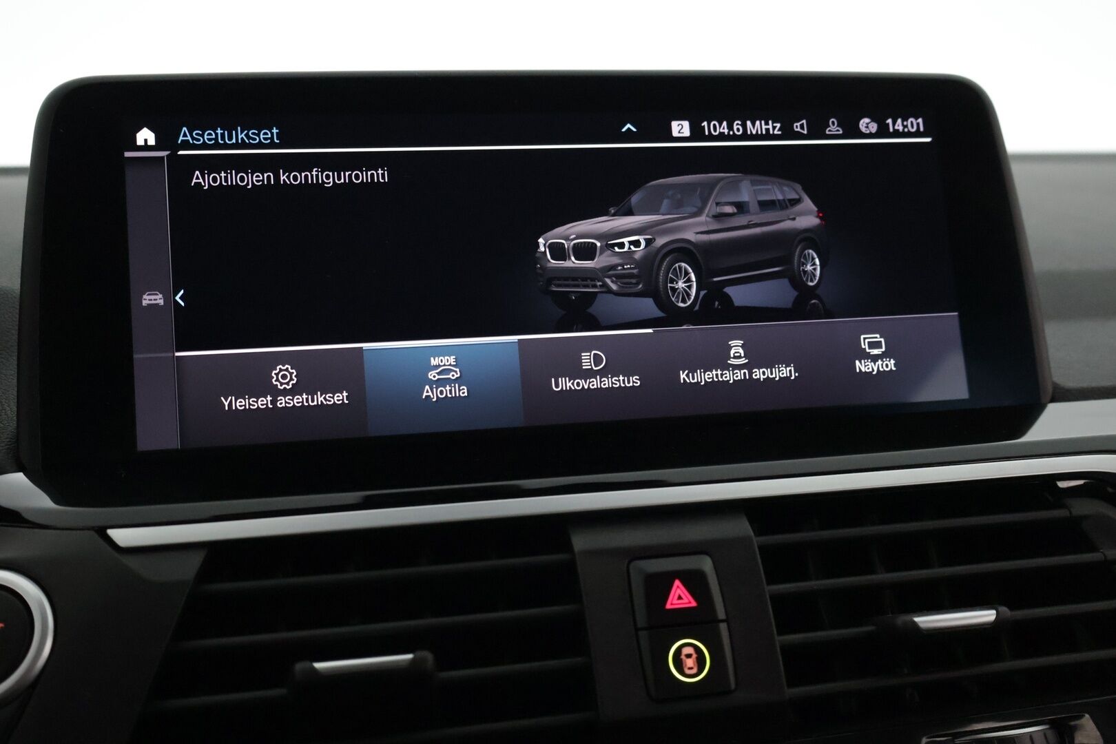 BMW X3 2021 G01 xDrive 30e xLine - 3,99 % KORKOTARJOUS TÄHÄN AUTOON - Digimittaristo / Sporttipenkit / Puolinahkasisusta