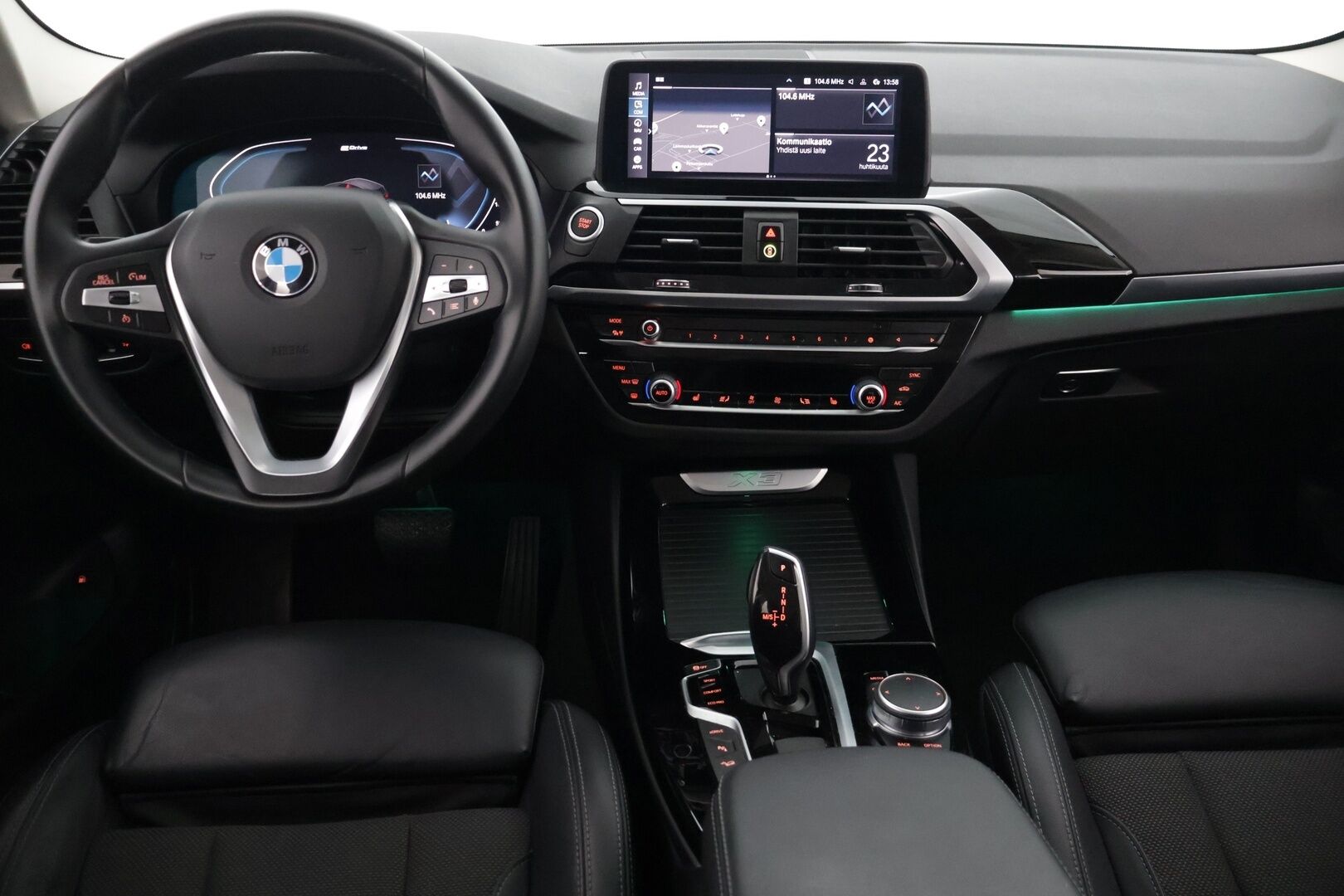 BMW X3 2021 G01 xDrive 30e xLine - 3,99 % KORKOTARJOUS TÄHÄN AUTOON - Digimittaristo / Sporttipenkit / Puolinahkasisusta
