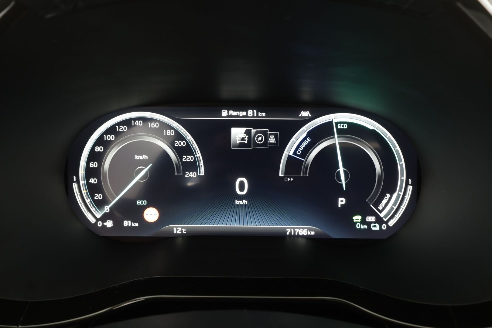 Kia XCeed 2021 1,6 GDI Plug-In Hybrid Business Premium Edition DCT * ACC / Panorama / P.kamera / LED / Navi / Muistipenkki * - KeylessGo / Ilmastoidut nahat / Kahdet renkaat aluvanteilla / Merkkihuollettu / Huippuvarusteet