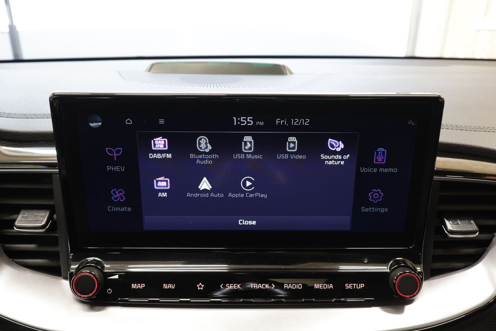 Kia XCeed 2021 1,6 GDI Plug-In Hybrid Business Premium Edition DCT * ACC / Panorama / P.kamera / LED / Navi / Muistipenkki * - KeylessGo / Ilmastoidut nahat / Kahdet renkaat aluvanteilla / Merkkihuollettu / Huippuvarusteet