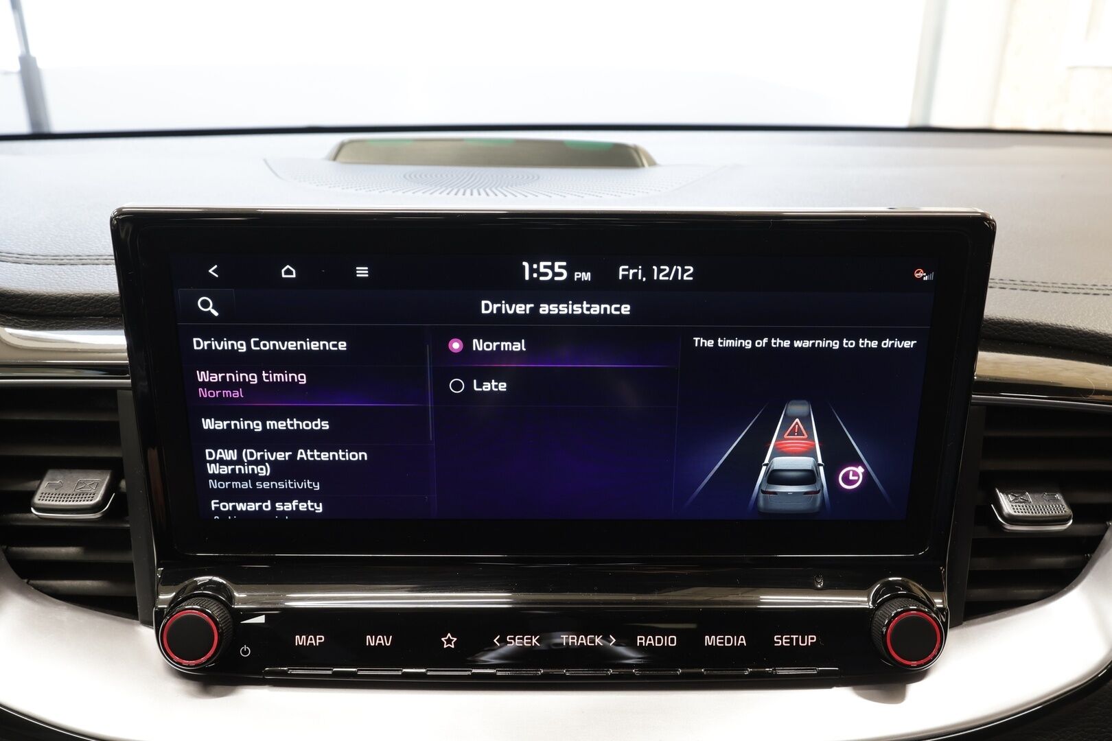 Kia XCeed 2021 1,6 GDI Plug-In Hybrid Business Premium Edition DCT * ACC / Panorama / P.kamera / LED / Navi / Muistipenkki * - KeylessGo / Ilmastoidut nahat / Kahdet renkaat aluvanteilla / Merkkihuollettu / Huippuvarusteet