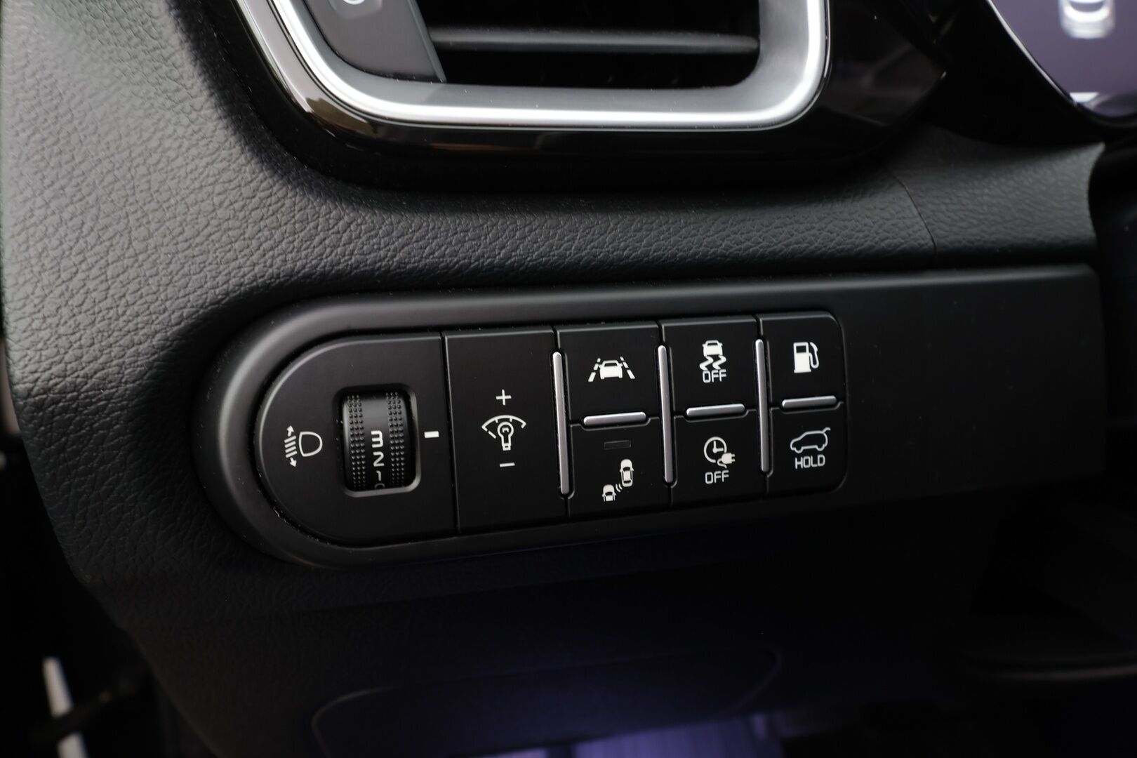 Kia XCeed 2021 1,6 GDI Plug-In Hybrid Business Premium Edition DCT * ACC / Panorama / P.kamera / LED / Navi / Muistipenkki * - KeylessGo / Ilmastoidut nahat / Kahdet renkaat aluvanteilla / Merkkihuollettu / Huippuvarusteet - HULLUT BLACKWEEK JATKOT - KORKOTARJOUS 2,49%