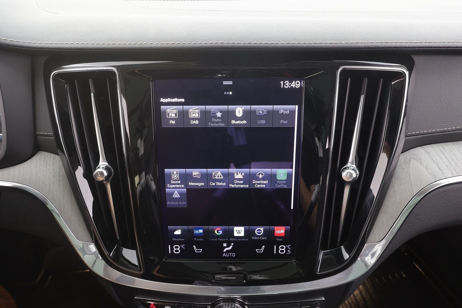 Volvo V60 2021 T8 TwE AWD Inscription aut - | ACC | Webasto | Koukku | Harman/Kardon | Sporttinahat muistilla | Panorama | P.kamera | Pilot assist | BLIS | Merkkihuollot | 