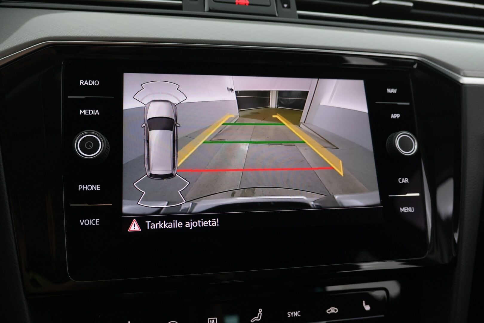 Volkswagen Passat 2022 Variant GTE Premium Plug-In Hybrid 160 kW DSG-automaatti - | ACC | P-Kamera | Puolinahkapenkit | 2x Renkaat