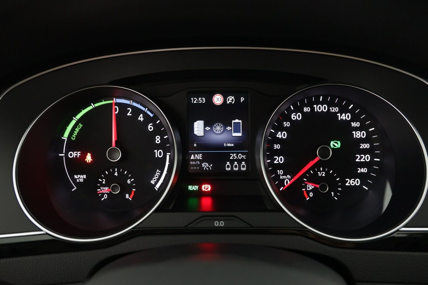 Volkswagen Passat 2022 Variant GTE Premium Plug-In Hybrid 160 kW DSG-automaatti - | ACC | P-Kamera | Puolinahkapenkit | 2x Renkaat
