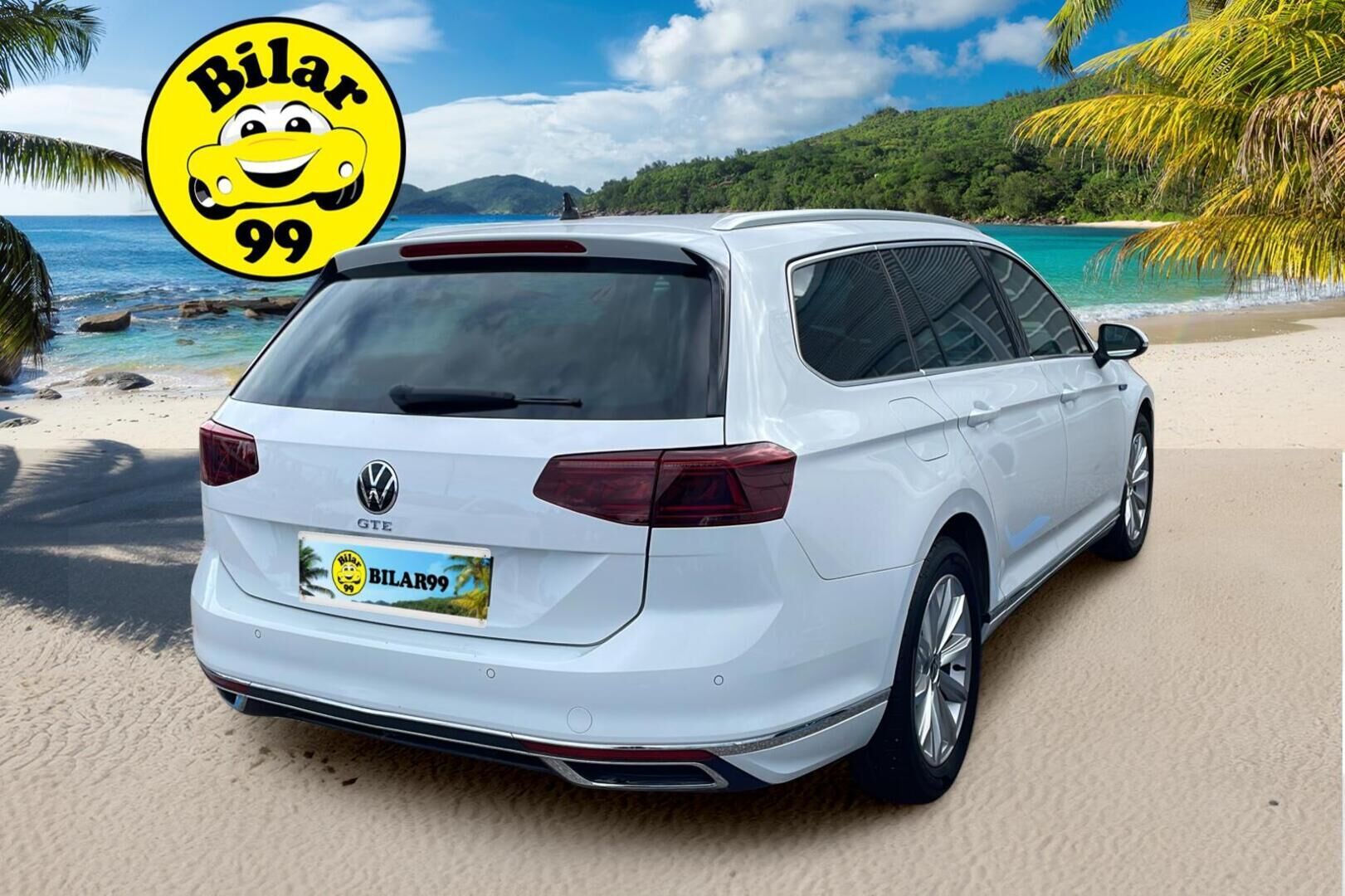 Volkswagen Passat 2022 Variant GTE Premium Plug-In Hybrid 160 kW DSG-automaatti - |ACC | P-Kamera | Puolinahkapenkit | 2x Renkaat