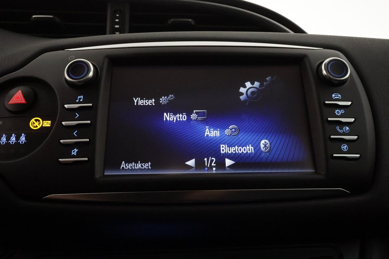 Toyota Yaris 2019 1,5 Hybrid Y20 Edition Business 5ov **Vakkari / P.kamera / Kaistanpitoavustin / Kahdet renkaat**