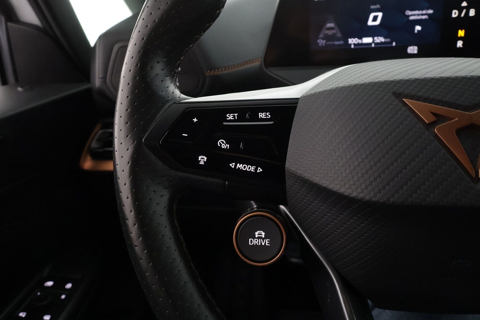 CUPRA Born 2023 e-Boost 170 kW 77 kWh - | ACC | ILP | P.kamera | Lämm. ratti | LED | Lane Assist | Front Assist | RSA | Ambient | Apple & Android | 2x renkaat aluin | Merkkihuollot | 