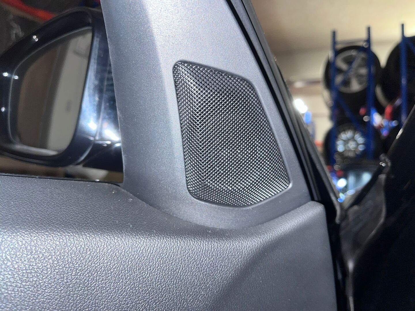 BMW 330 2021 G20 Sedan 330i A xDrive Business M Sport * Vakkari / Tutkat / P.kamera / Navi / Hifit / M Sport* - Kahdet renkaat / Huolettu 11/25 / Akku kuntotarkastettu