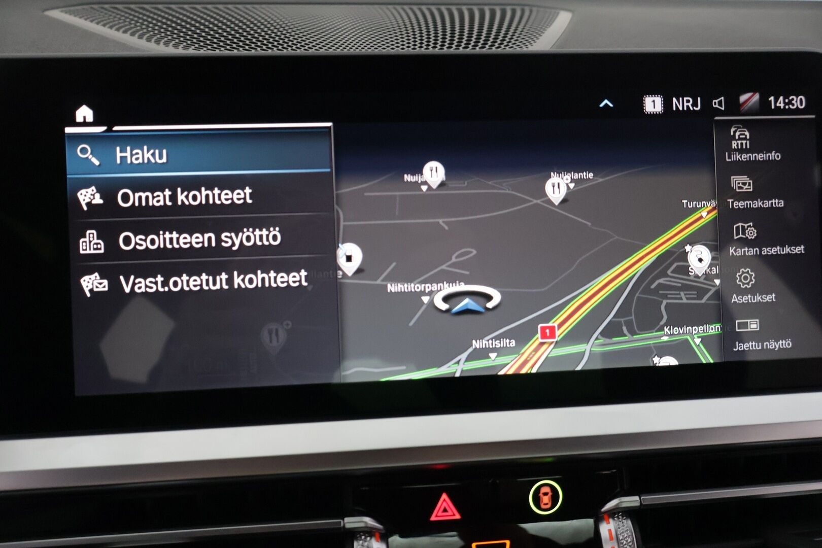 BMW 330 2021 G20 Sedan 330e xDrive Business M Sport * Vakkari / Tutkat / P.kamera / Navi / Hifit * - Kahdet renkaat / Huolettu 11/25 / Akku kuntotarkastettu