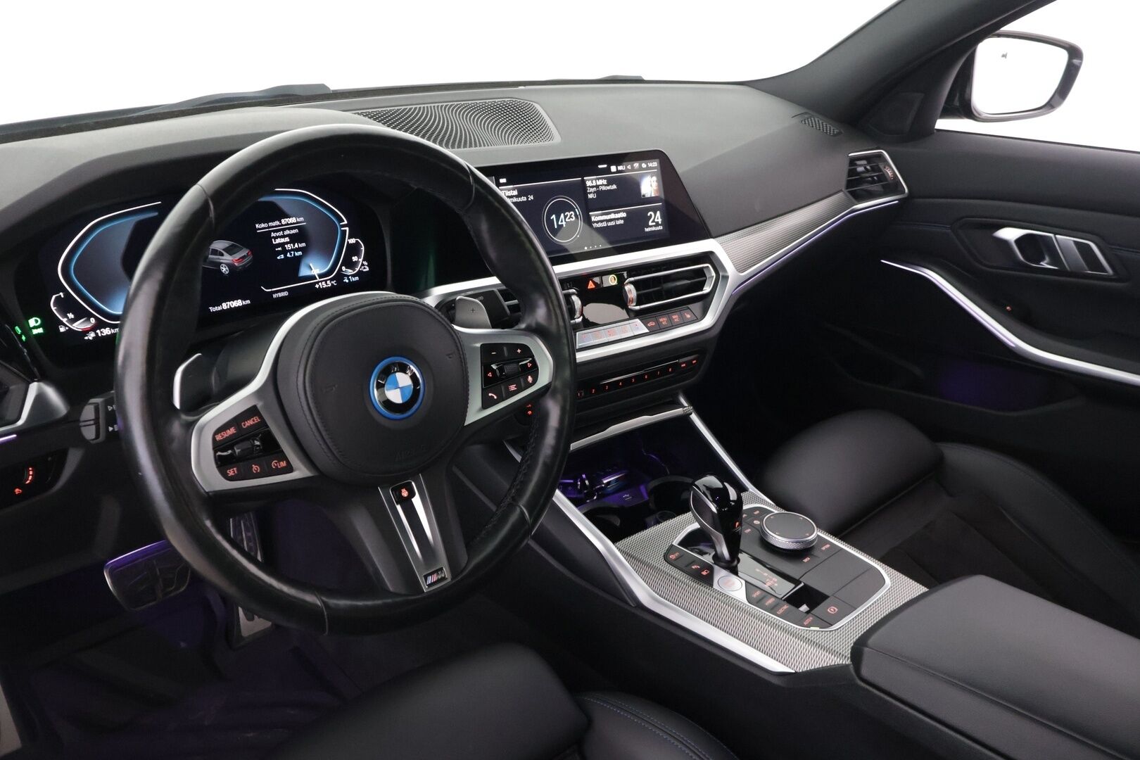 BMW 330 2021 G20 Sedan 330e xDrive Business M Sport * Vakkari / Tutkat / P.kamera / Navi / Hifit * - Kahdet renkaat / Huolettu 11/25 / Akku kuntotarkastettu