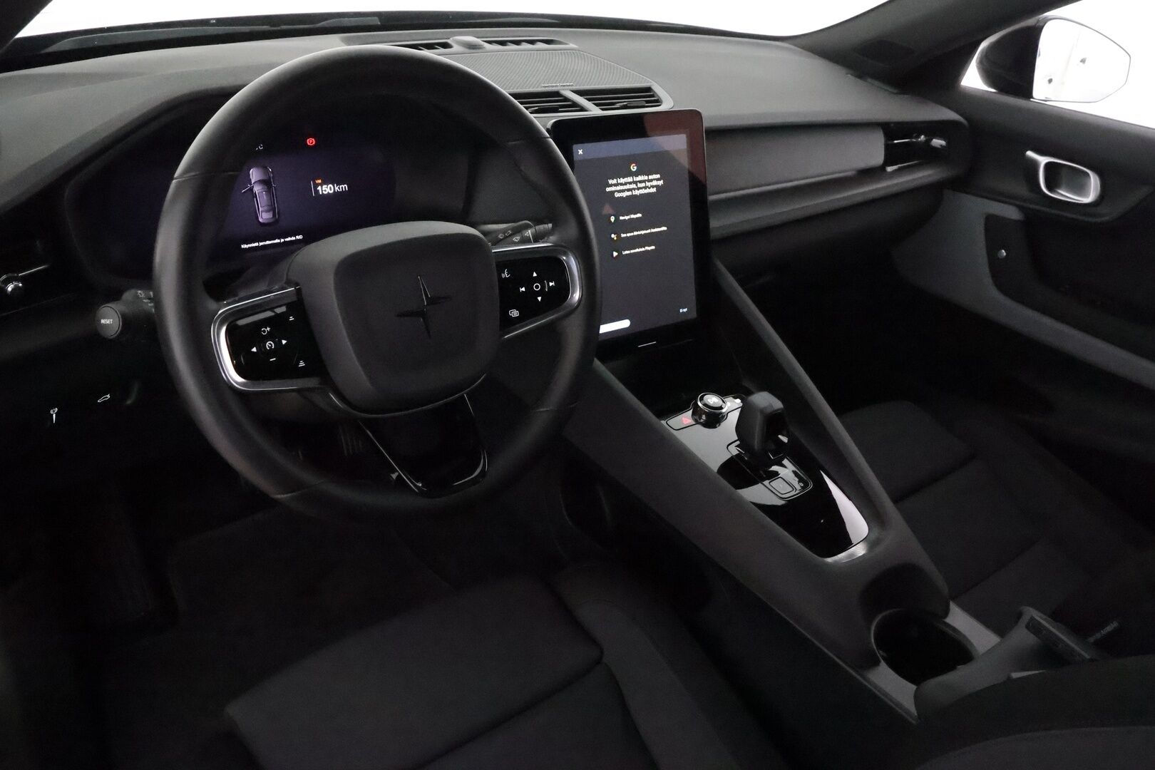 Polestar 2 2021 Long Range Dual motor 300kW **Lämpöpumppu / Koukku / Lasikatto / ACC / Full-LED / H&K / 360° / Sportpenkki Muistilla** - 2x Latauskaapelit / Merkkihuollettu!