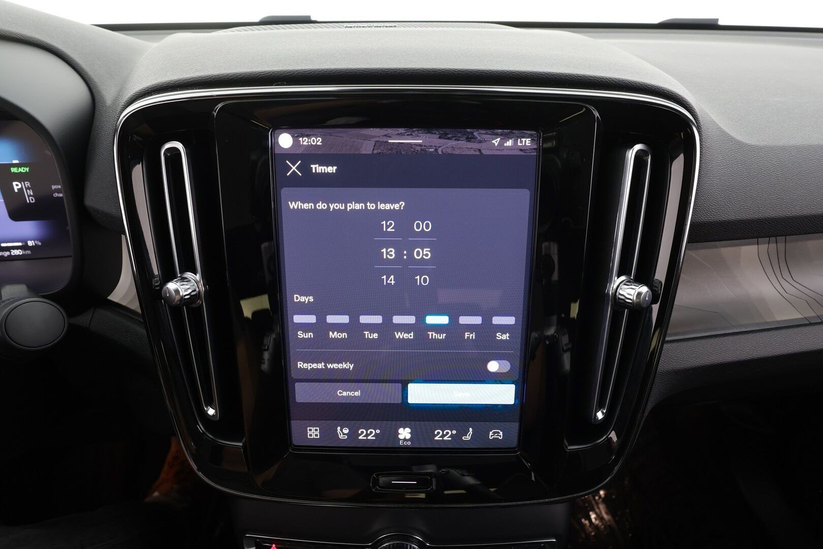Volvo C40 2023 Recharge Single Ultimate aut - | ACC | ILP | Koukku | H/K | 360-Kamera | LED | Muistipenkki | Lasikatto | Sporttipenkit | Ratinlämmitys | Keyless | Apple & Android | Merkkihuollettu | Kahdet Renkaat |