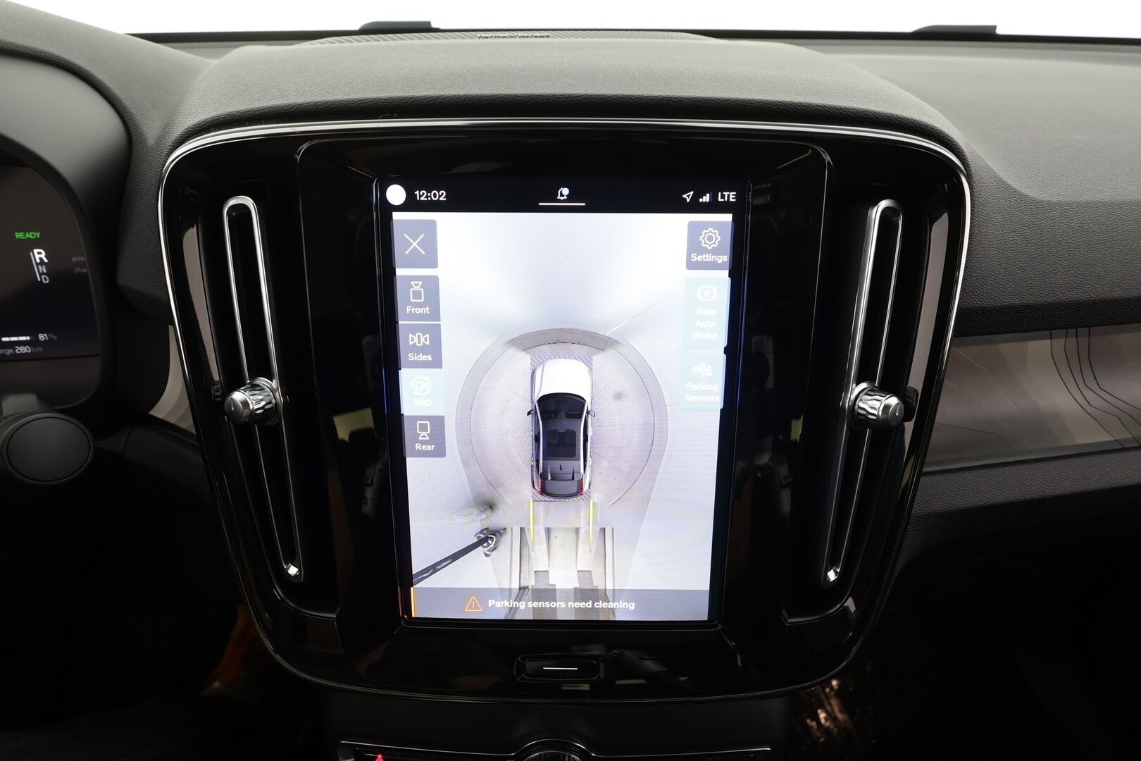Volvo C40 2023 Recharge Single Ultimate aut - | ACC | ILP | Koukku | H/K | 360-Kamera | LED | Muistipenkki | Lasikatto | Sporttipenkit | Ratinlämmitys | Keyless | Apple & Android | Merkkihuollettu | Kahdet Renkaat |