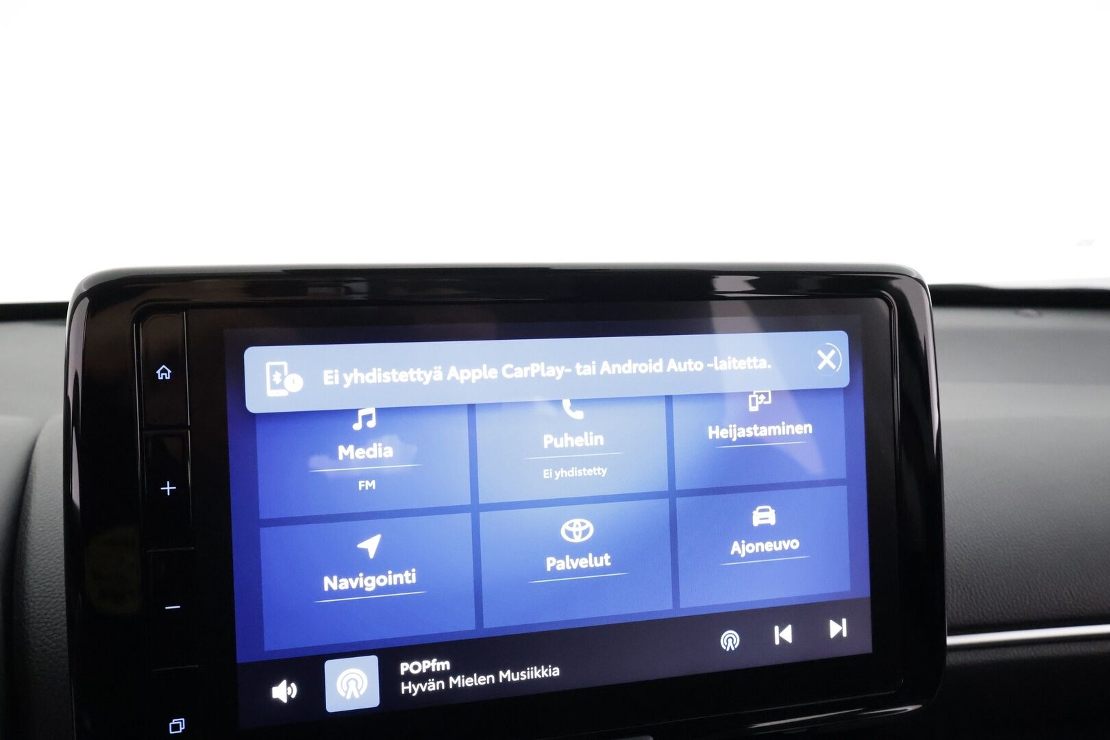 Toyota Yaris Cross 2024 1,5 Hybrid Active * ACC / LED / P.Kamera / Navi / Kaistavahti / Apple&Android / Keyless * - 1-om Suomi-auto / Kahdet renkaat / Merkkihuollettu! - Osta nyt, maksa vasta ensi vuonna