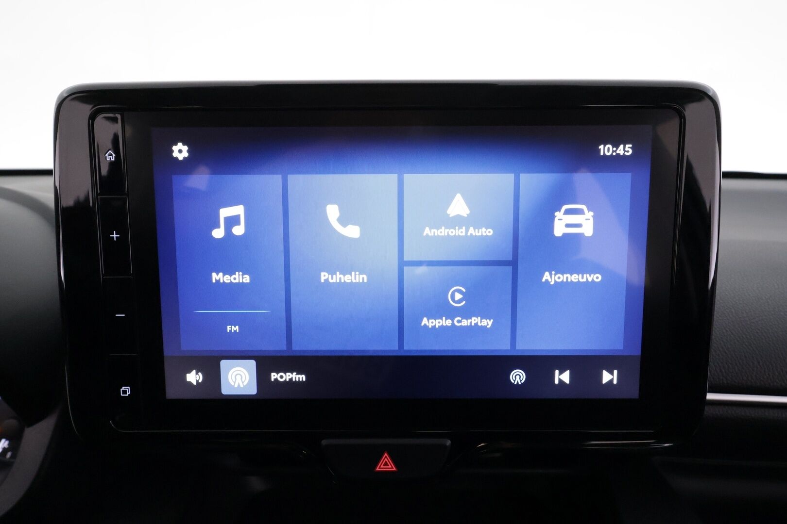 Toyota Yaris 2024 1,5 Hybrid 116 Intense * Suomi-auto / ACC / P.kamera / Apple&Android / Ratinlämmitin * - Kahdet renkaat aluvanteilla / Merkkihuollettu