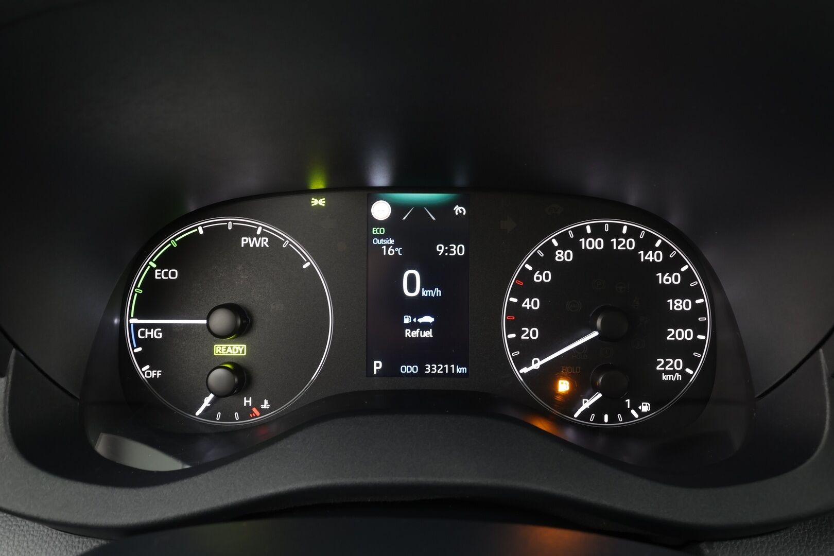 Toyota Yaris 2024 1,5 Hybrid 116 Intense * 1.Om Suomi-auto / ACC / P.kamera / Ratinlämmitin / Kaistavahti / Apple&Android * - Kahdet renkaat aluvanteilla / Merkkihuollettu - HULLUT BLACKWEEK JATKOT - KORKOTARJOUS 2,49%