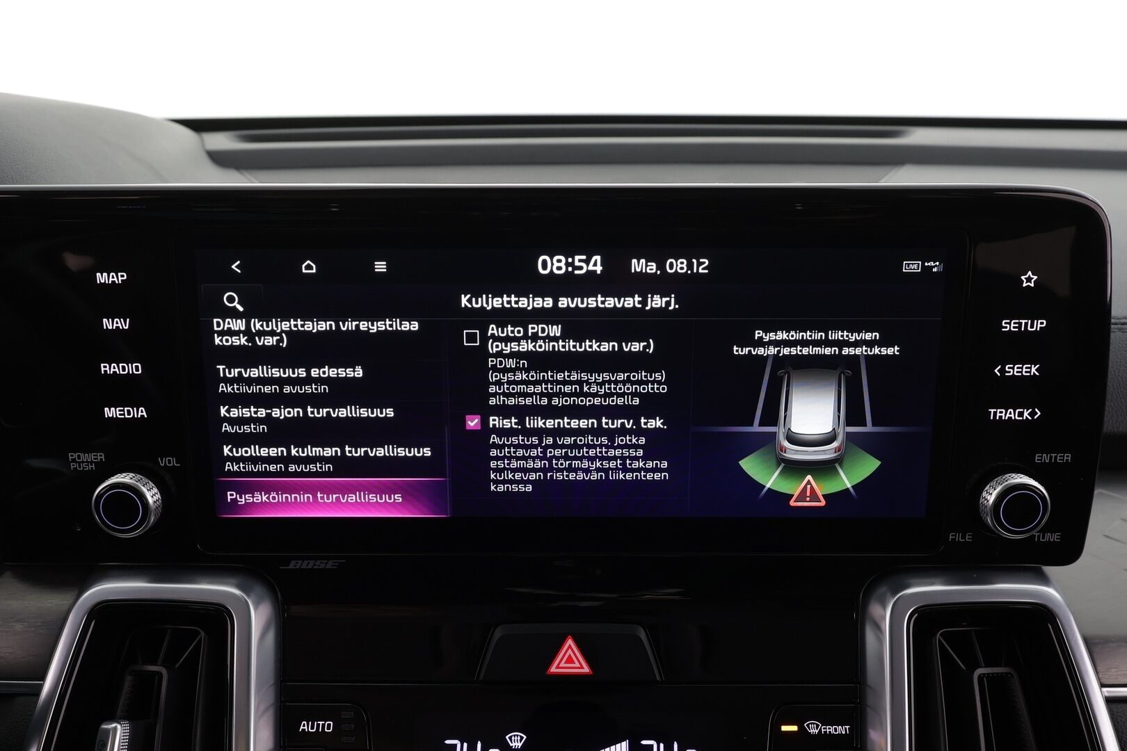 Toyota Yaris 2024 1,5 Hybrid 116 Intense * 1.Om Suomi-auto / ACC / P.kamera / Ratinlämmitin / Kaistavahti / Apple&Android * - Kahdet renkaat aluvanteilla / Merkkihuollettu - HULLUT BLACKWEEK JATKOT - KORKOTARJOUS 2,49%