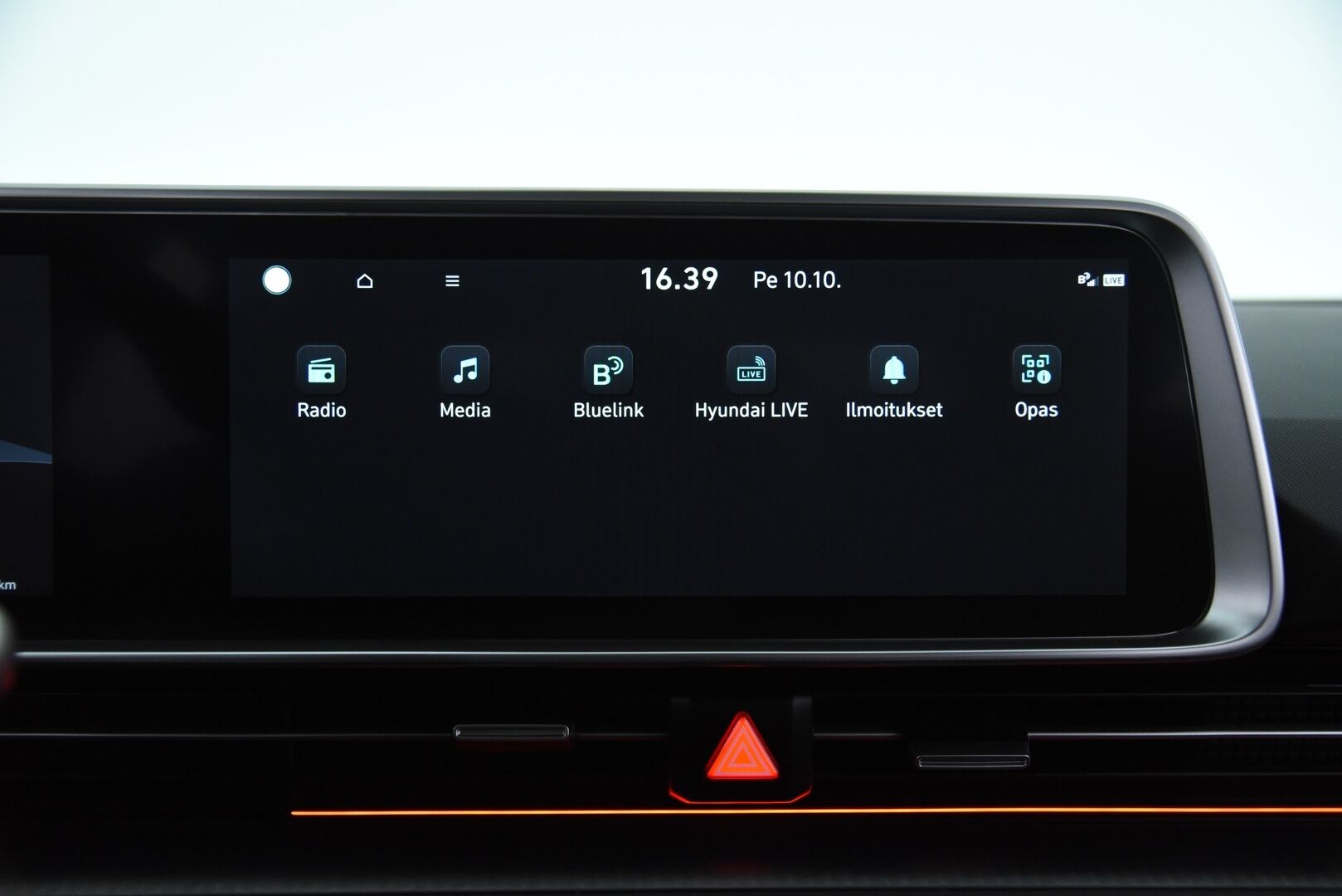 Hyundai IONIQ 6 2023 77 kWh 325 hv AWD First Edition / Adapt.vakkari / LED / BOSE / Lasikattoluukku / 360° Kamera / HUD - Hyvillä varusteilla / SoH: 97,5%