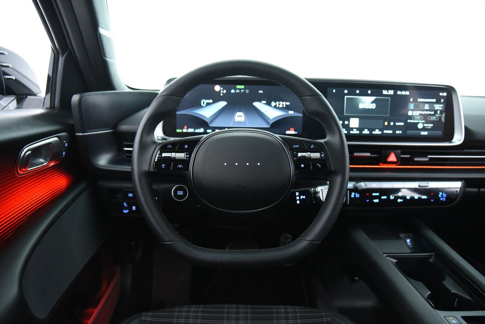 Hyundai IONIQ 6 2023 77 kWh 325 hv AWD First Edition / Adapt.vakkari / LED / BOSE / Lasikattoluukku / 360° Kamera / HUD - Hyvillä varusteilla / SoH: 97,5%