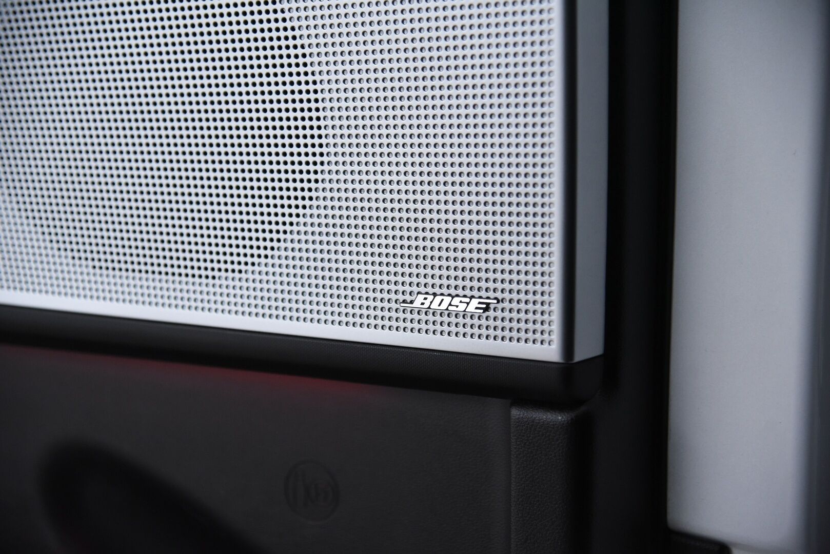 Hyundai IONIQ 6 2023 77 kWh 325 hv AWD First Edition / Adapt.vakkari / LED / BOSE / Lasikattoluukku / 360° Kamera / HUD - Hyvillä varusteilla / SoH: 97,5% - HULLU BLACKWEEK KORKOTARJOUS 2,49%