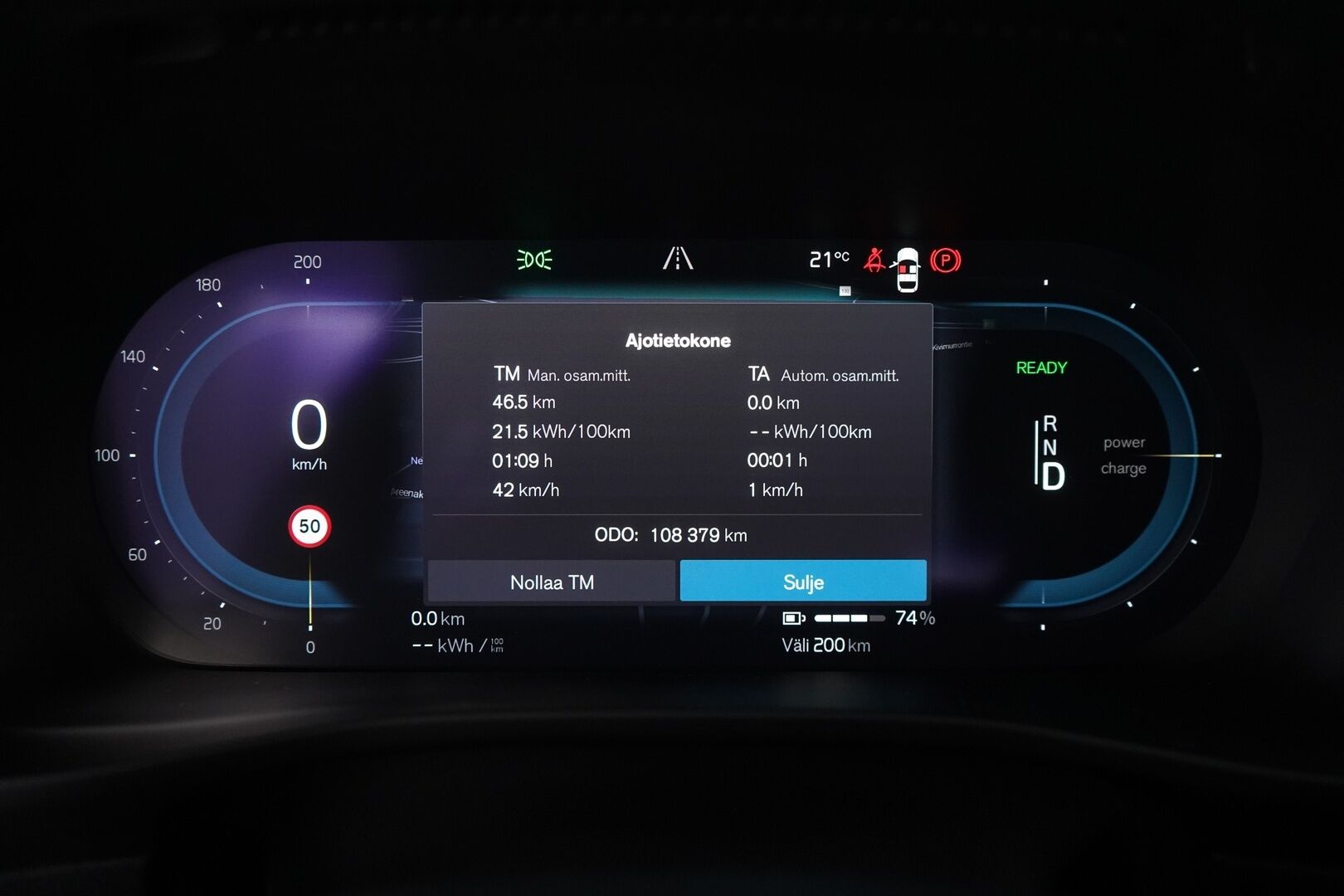 Volvo XC40 2022 P6 Recharge *Lämpöpumppu / Acc / LED-valot / Kamera / Sporttipenkki Muistilla* - Seuraava huolto vasta 7/2026 / 2x Volvon aluvanteet / 