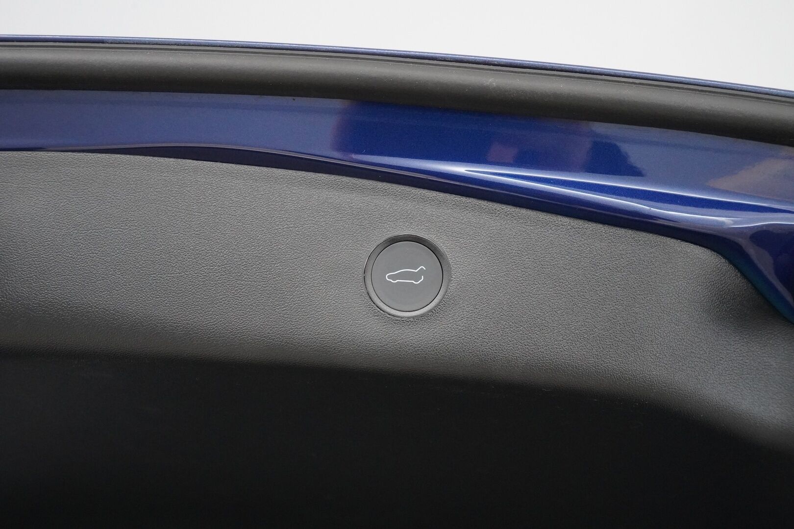 TESLA MODEL 3 2021 Long Range Dual Motor AWD - Vetokoukku | Lasikatto | Lämpöpumppu | ACC | Matrix | Kamera | Muistipenkki | Kahdet renkaat vanteineen | Akku kuntotarkastettu
