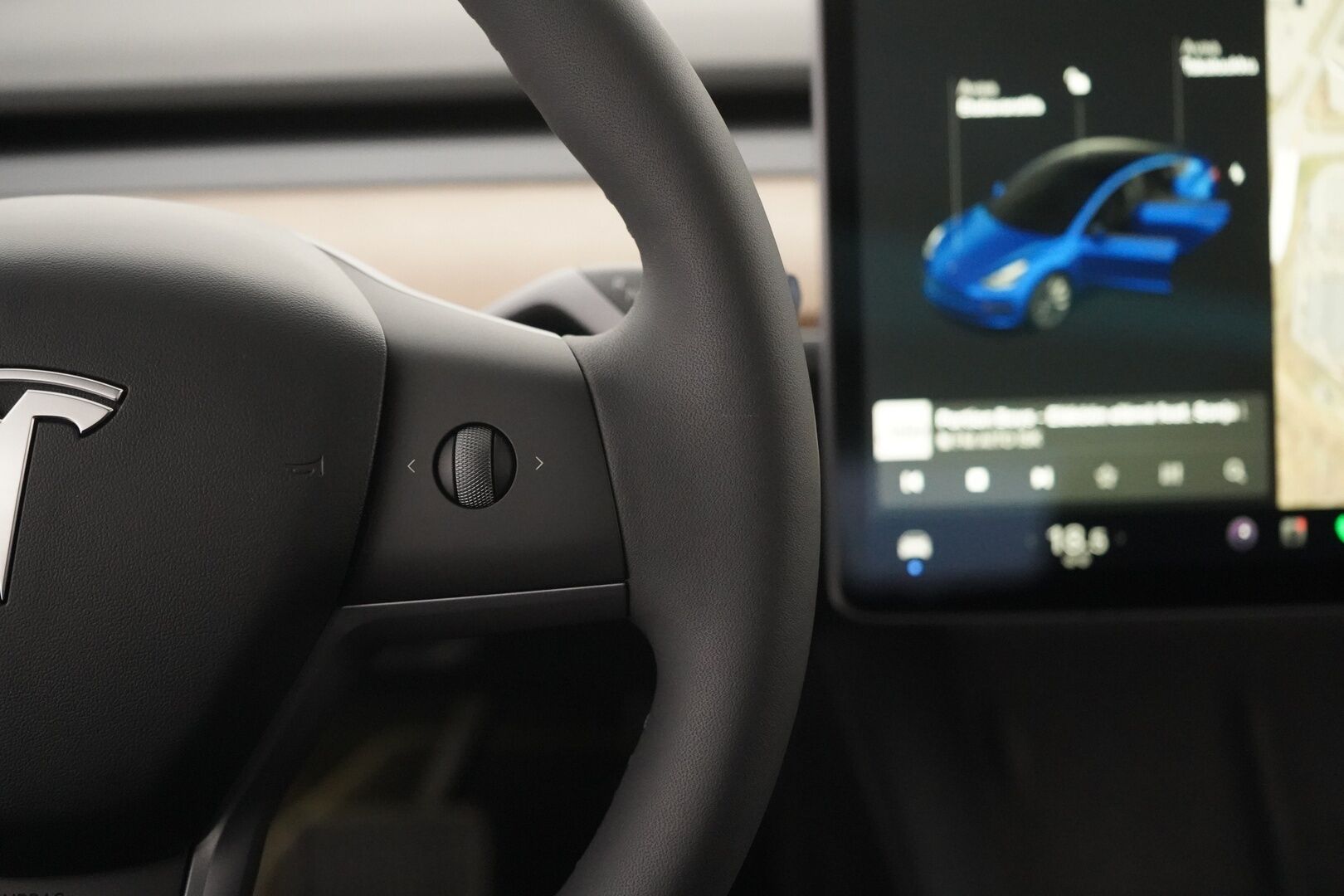 TESLA MODEL 3 2021 Long Range Dual Motor AWD - Vetokoukku | Lasikatto | Lämpöpumppu | ACC | Matrix | Kamera | Muistipenkki | Kahdet renkaat vanteineen | Akku kuntotarkastettu
