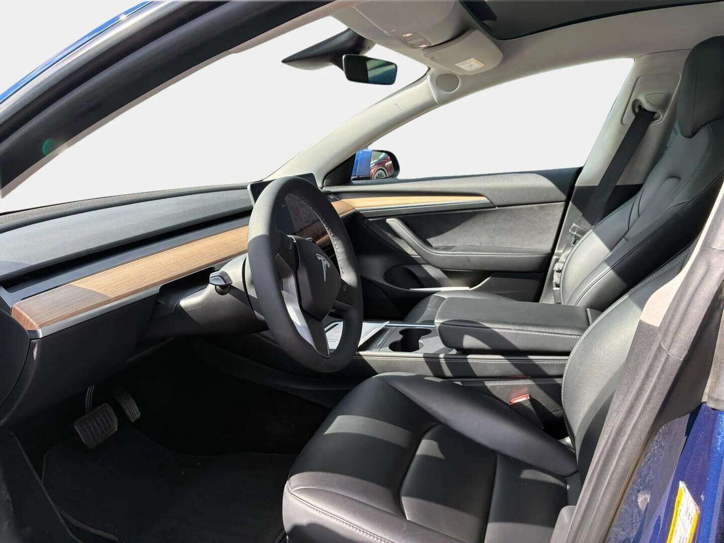 TESLA MODEL 3 2021 Long Range Dual Motor AWD - Vetokoukku | Lasikatto | Lämpöpumppu | ACC | Matrix | Kamera | Muistipenkki | Kahdet renkaat vanteineen | Akku kuntotarkastettu