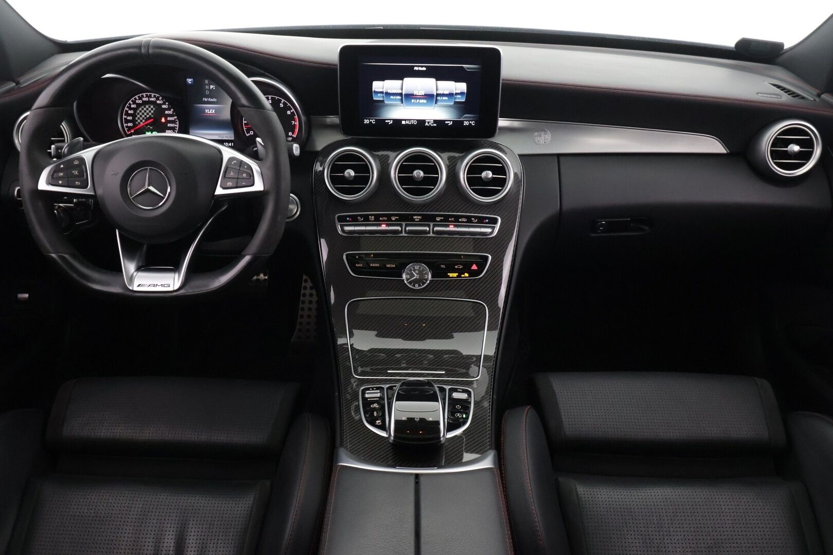 Mercedes-Benz C 43 AMG 2017 4Matic A *Burmester / HUD / Performance penkit / Distronic+ / BLIS / Keyless / AMG Ride Control* - *Näyttävällä kokonaisuudella oleva C450 AMG / KW Alusta / Palladium Silver* - HULLUT BLACKWEEK JATKOT - KORKOTARJOUS 2,49%