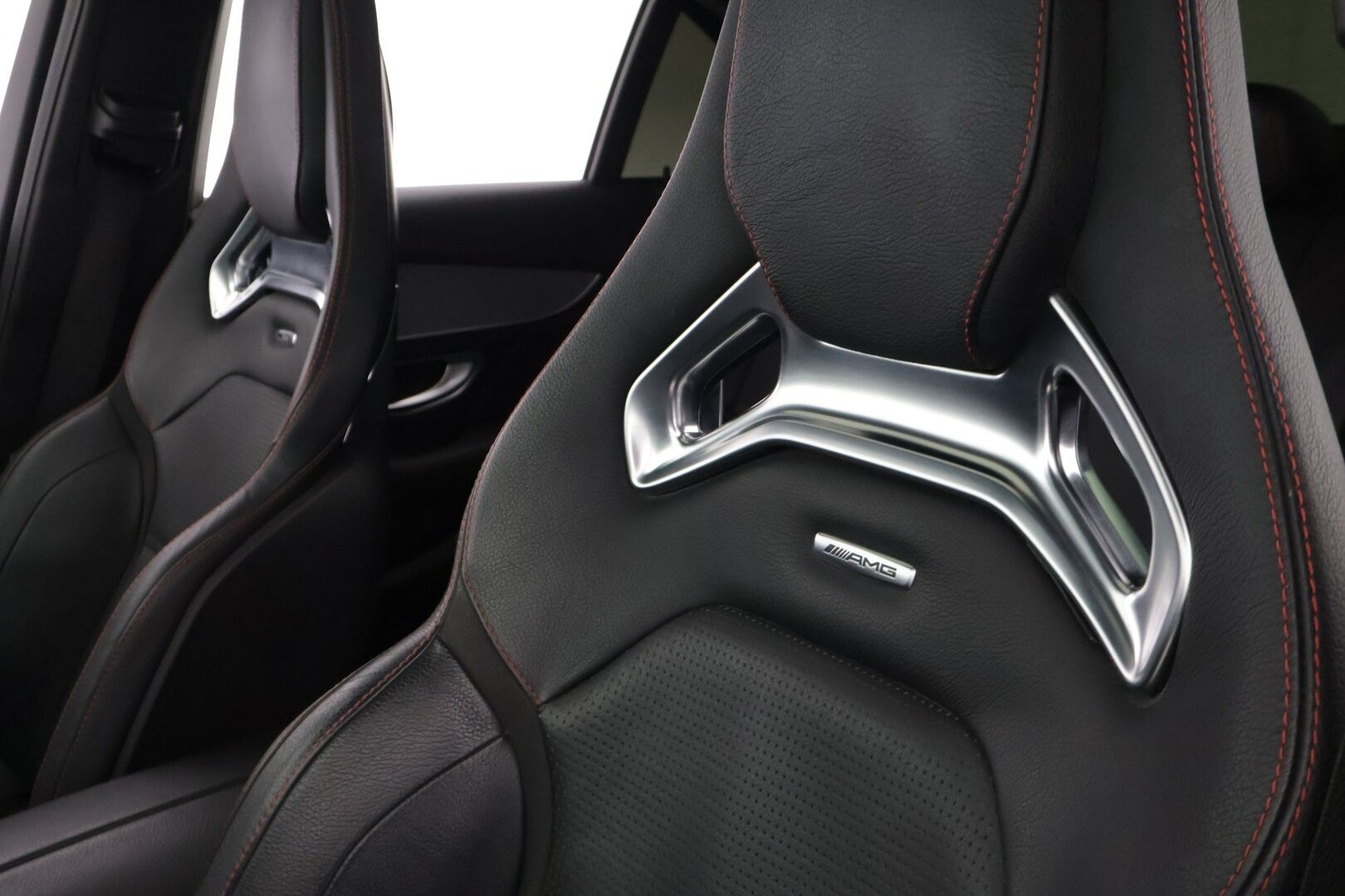 Mercedes-Benz C 43 AMG 2017 4Matic A *Burmester / HUD / Performance penkit / Distronic+ / BLIS / Keyless / AMG Ride Control* - *Näyttävällä kokonaisuudella oleva C450 AMG / KW Alusta / Palladium Silver* - HULLUT BLACKWEEK JATKOT - KORKOTARJOUS 2,49%