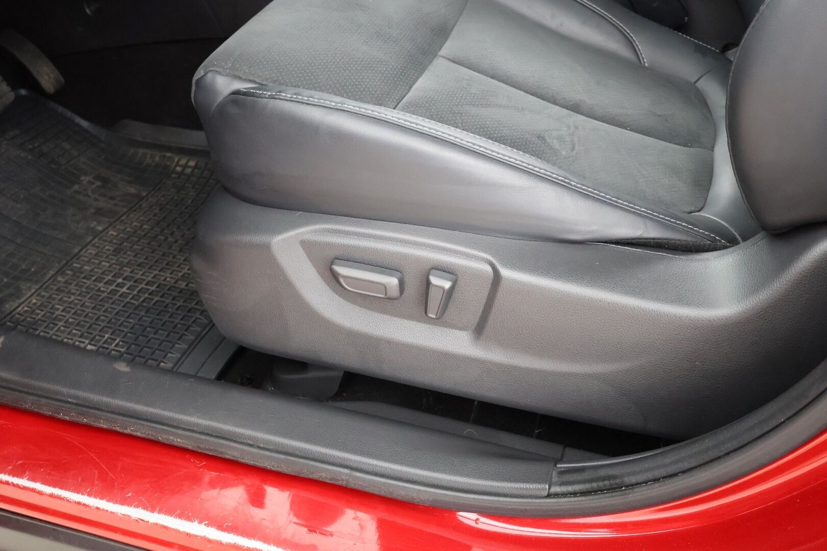 Mitsubishi ECLIPSE CROSS 2022 2.4 PHEV Intense Navi 4WD - P-kamera / Vetokoukku / Vakkari / NAVI / Remote Climate