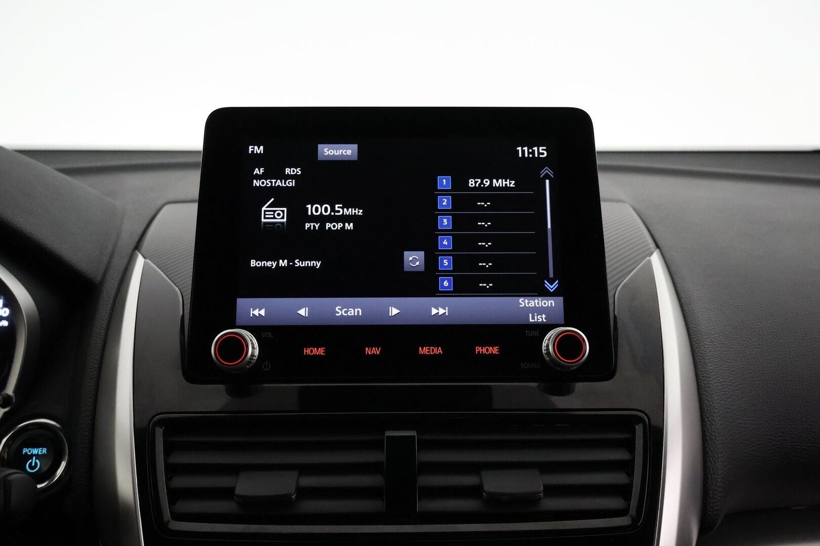 Mitsubishi ECLIPSE CROSS 2022 2.4 PHEV Intense Navi 4WD - P-kamera / Vetokoukku / Vakkari / NAVI / Remote Climate