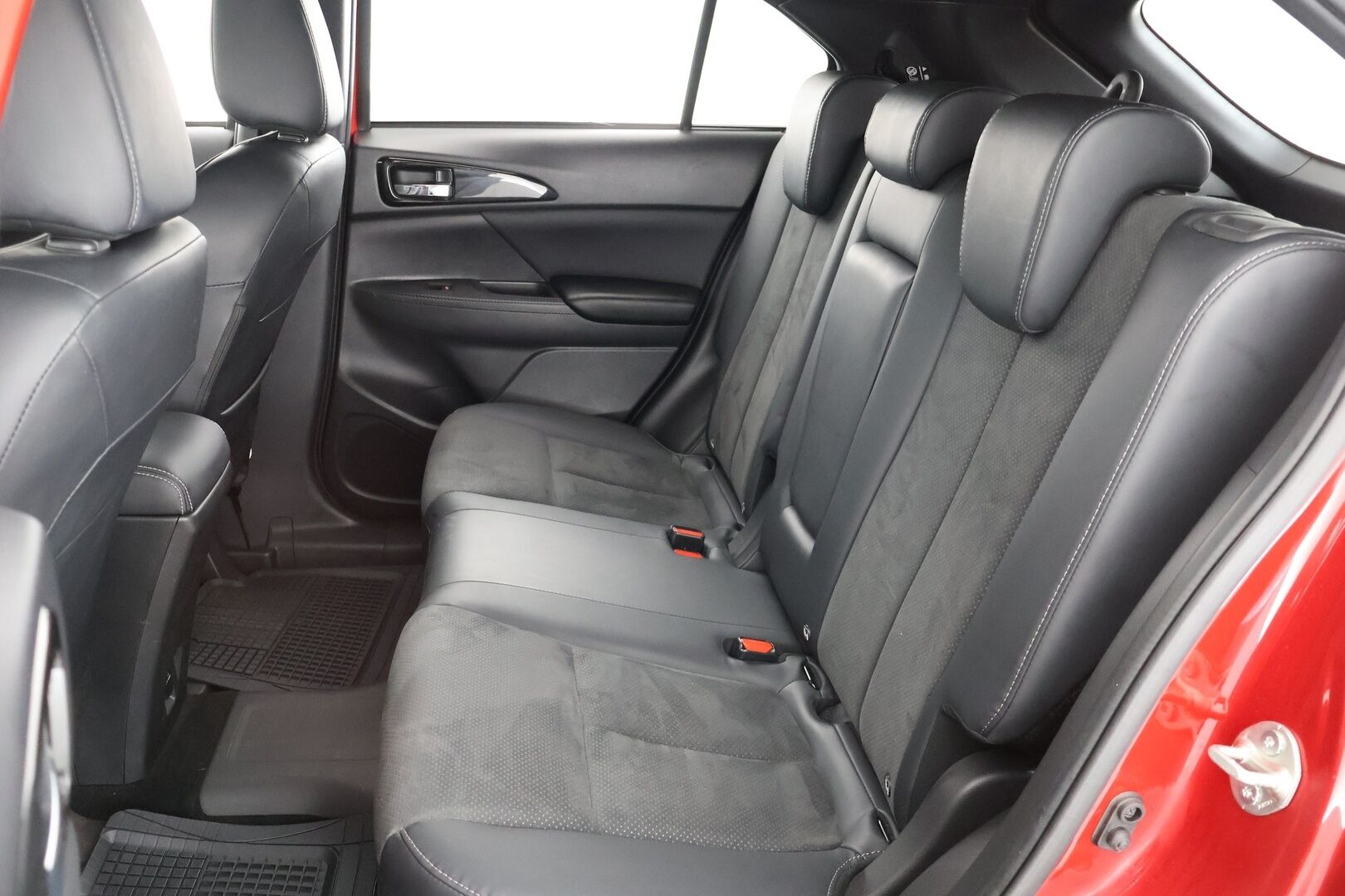 Mitsubishi ECLIPSE CROSS 2022 2.4 PHEV Intense Navi 4WD - P-kamera / Vetokoukku / Vakkari / NAVI / Remote Climate