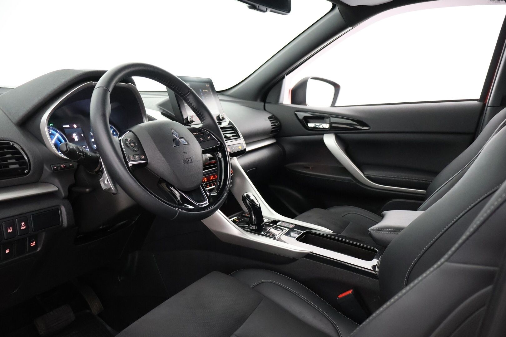 Mitsubishi ECLIPSE CROSS 2022 2.4 PHEV Intense Navi 4WD - P-kamera / Vetokoukku / Vakkari / NAVI / Remote Climate