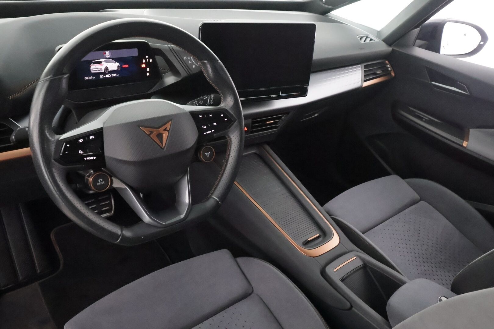 CUPRA Born 2022 e-Boost 170 kW 77 kWh - | ACC | ILP | DCC | HUD | Beats Audio | Sähköpenkit hieronnalla | Keyless | Cupra Bucket Seats | P.kamera | Lämm. ratti | LED | 