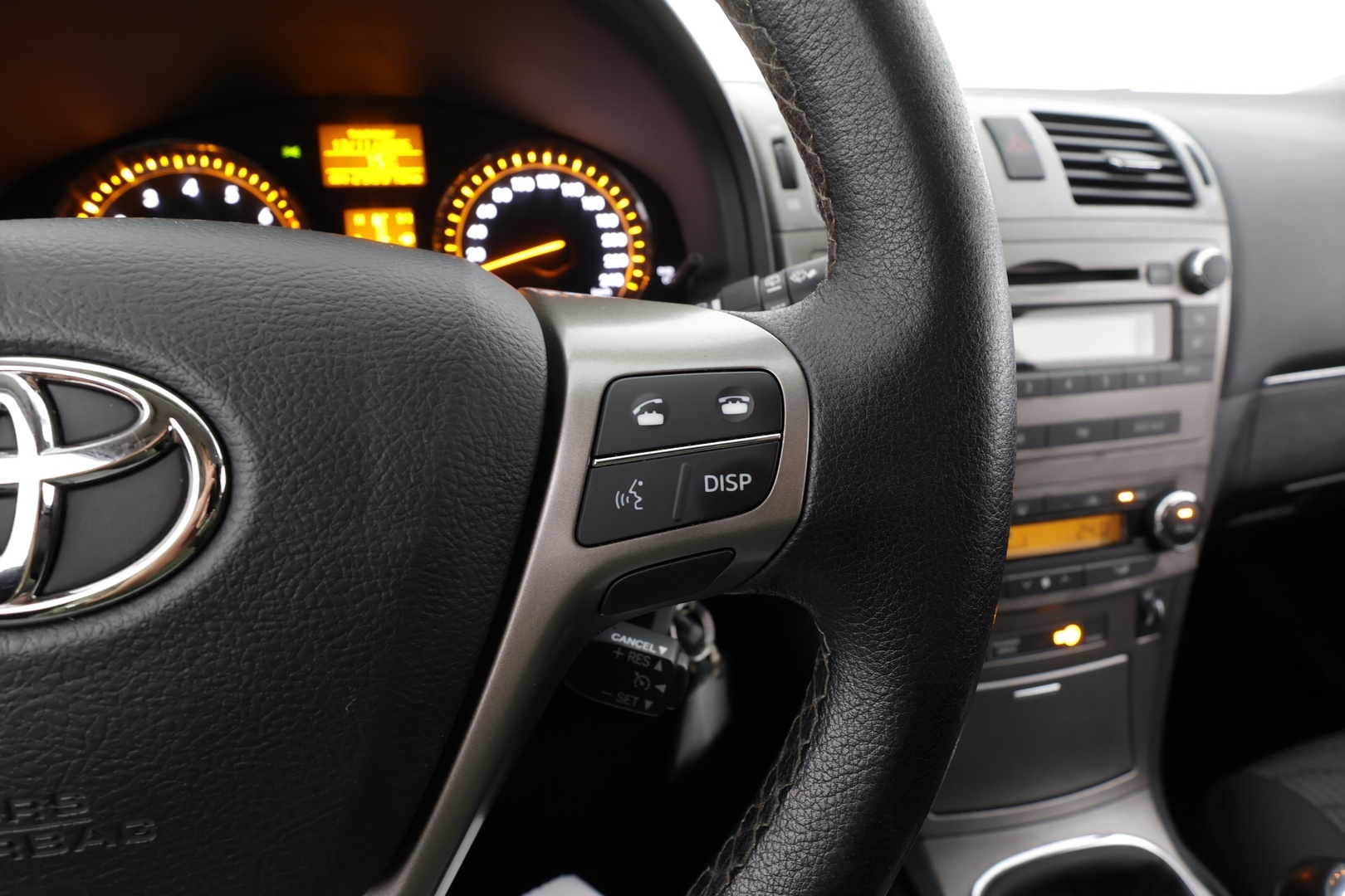 Toyota Avensis 2011 1,8 Valvematic Sol Edition Wagon * Suomi-auto / Vakkari / Koukku / Aut.Ilmastointi / Lohkolämmitin / P.tutka - Kahdet renkaat - Osta nyt, maksa vasta ensi vuonna