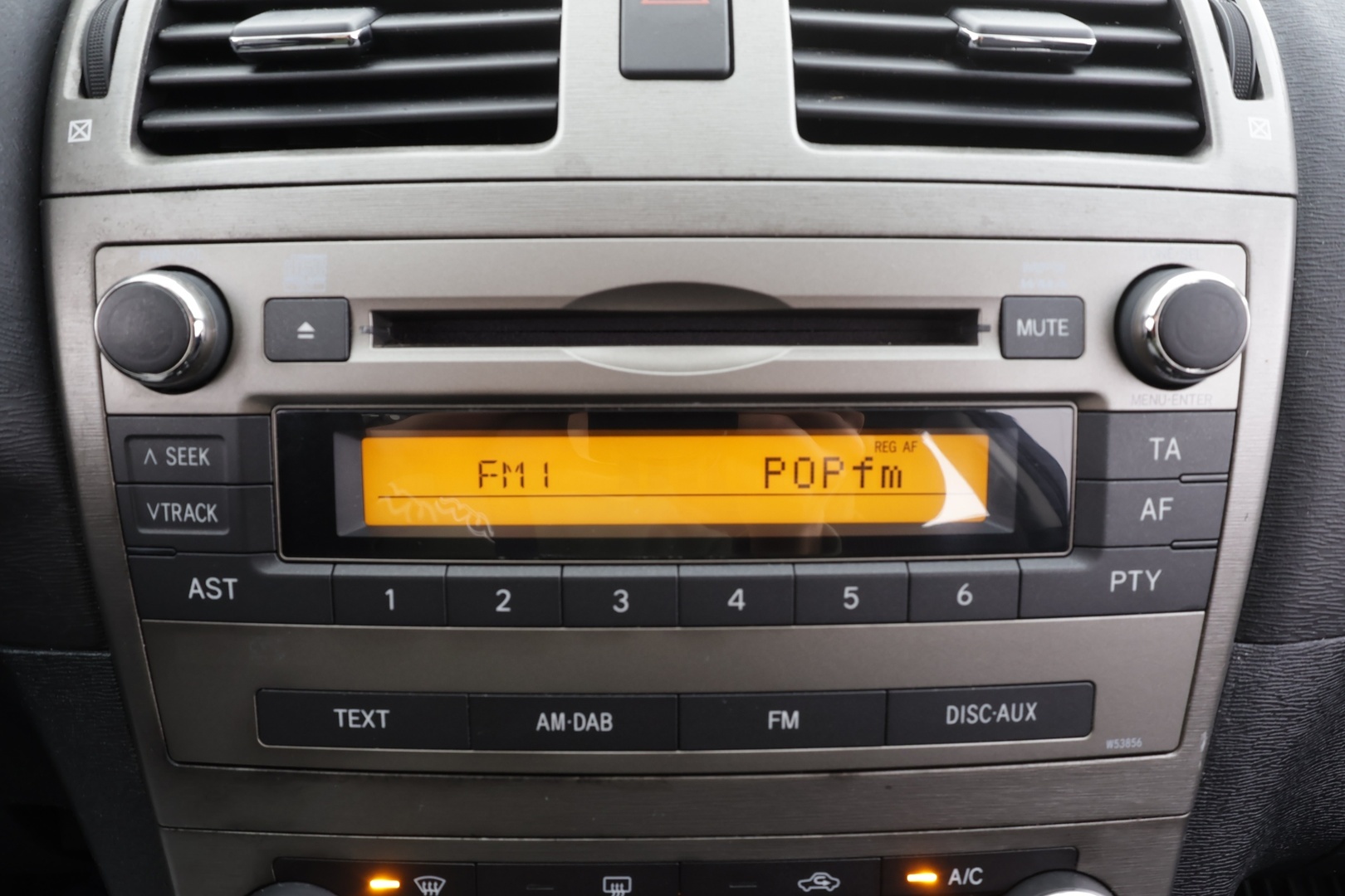 Toyota Avensis 2011 1,8 Valvematic Sol Edition Wagon * Suomi-auto / Vakkari / Koukku / Aut.Ilmastointi / Lohkolämmitin / P.tutka - Kahdet renkaat - Osta nyt, maksa vasta ensi vuonna