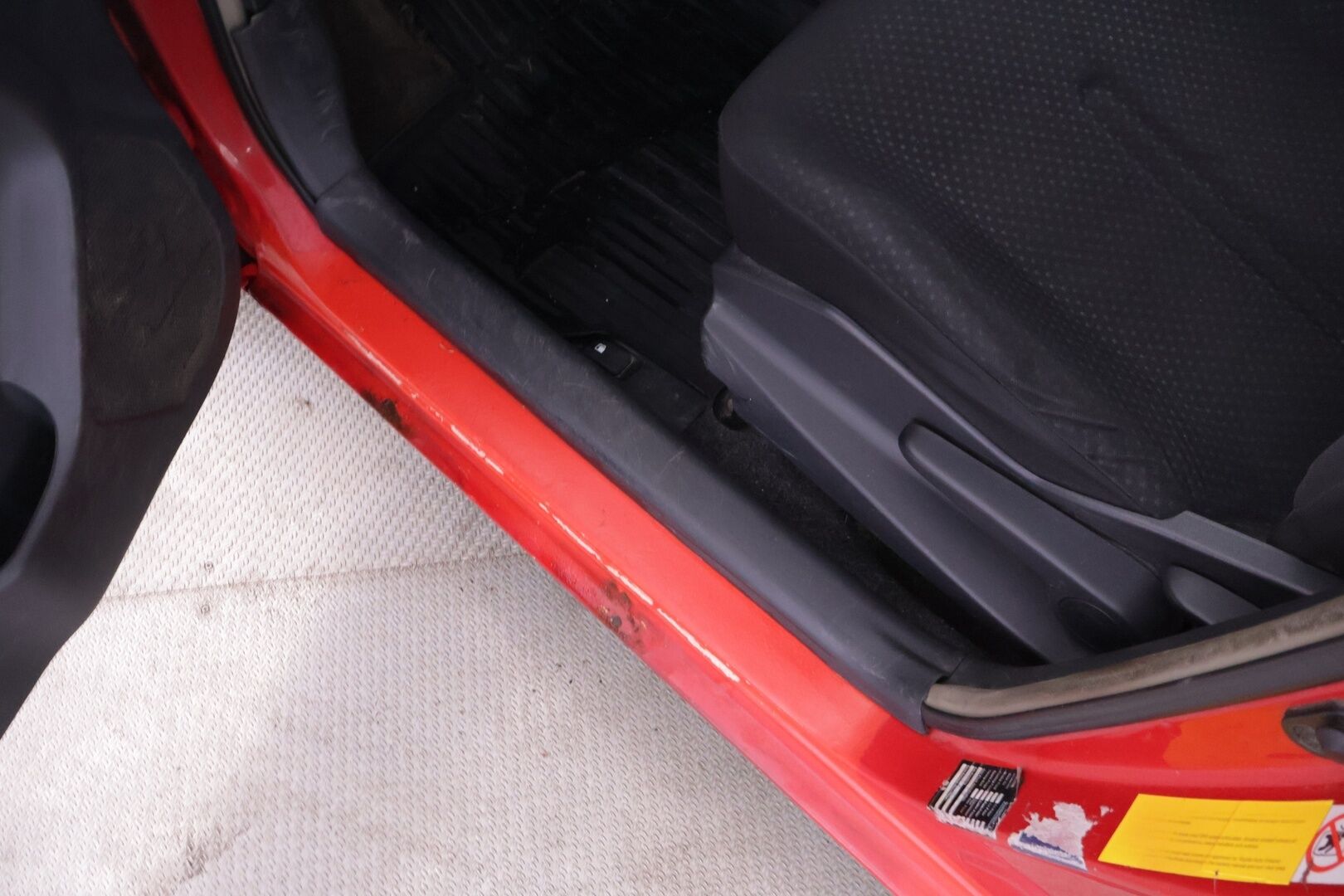 Toyota Yaris 2011 1,4 D-4D DPF Edition 2011 5ov *YritysOutlet - Myydään vain yrityksille* - *Suomi-auto / Pakettiautoksi rekisteröity / Kahdet renkaat / Huoltohistoria*